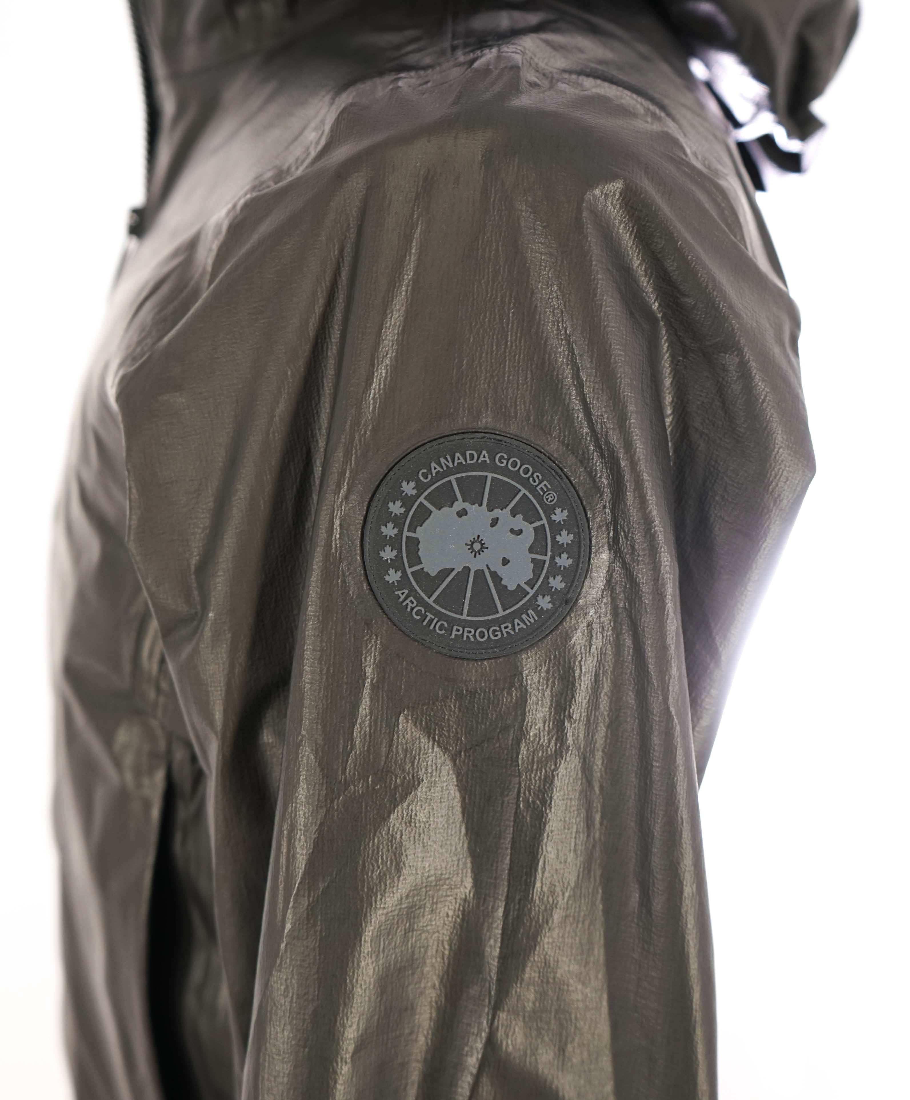 $795 CANADA GOOSE - "NOMAD" Black GORE-TEX ShakeDry WOMEN Resistant Coat - S/P