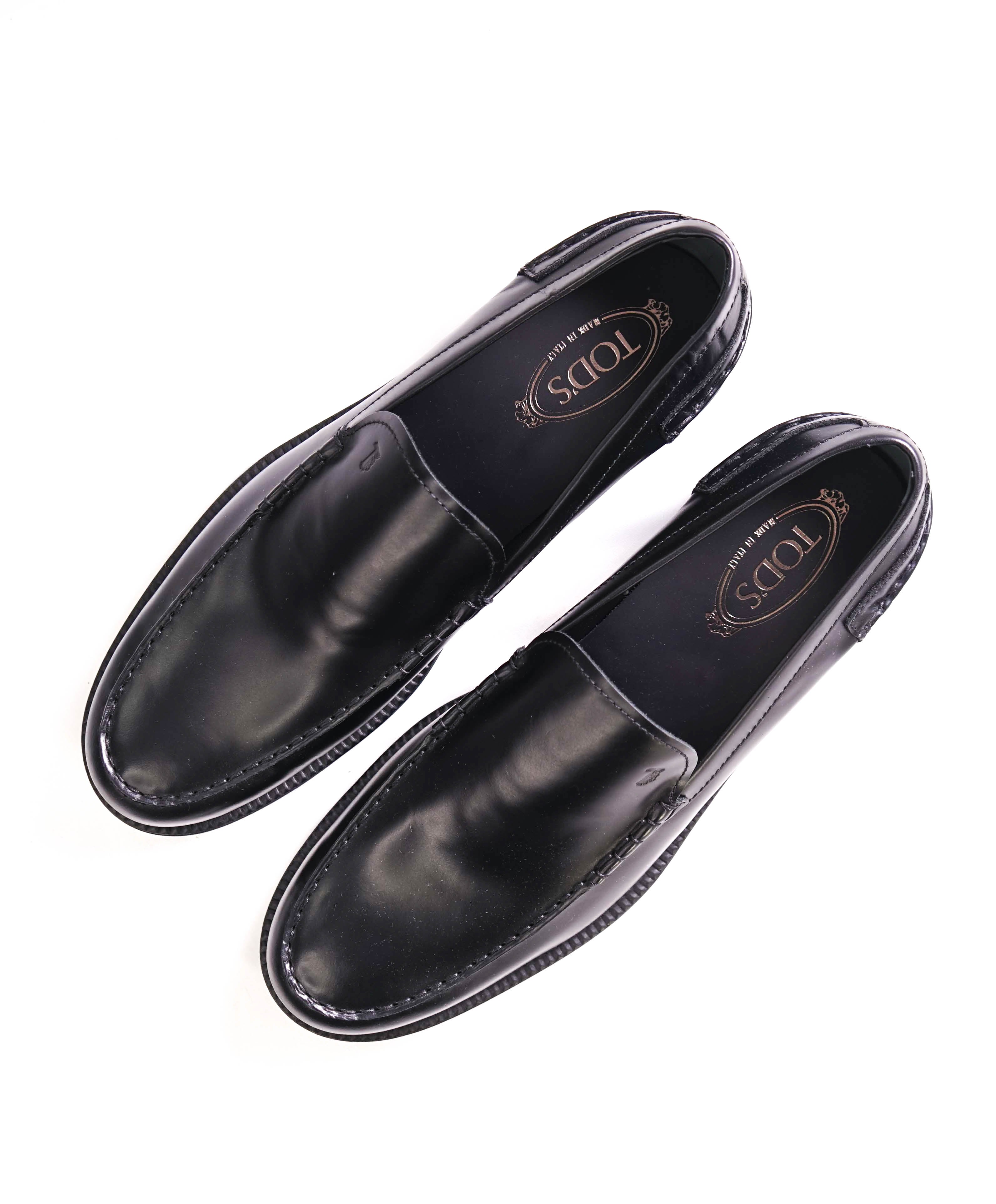 TOD’S - “Boston” Black Logo Embossed Smooth Vamp Loafers - 13 US (12 T)