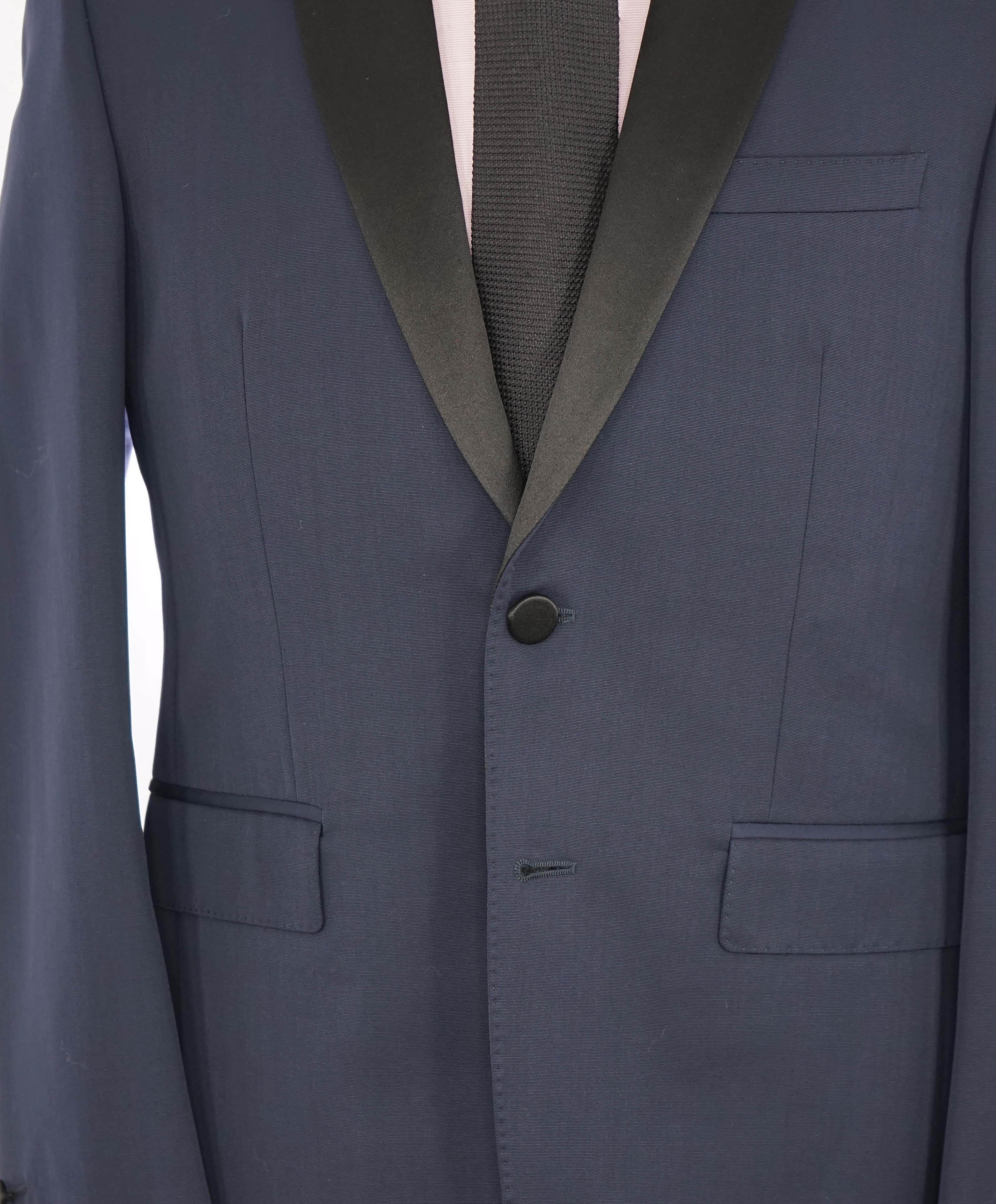 $2,895 BURBERRY LONDON - *SIDE TABS* Made In Italy Wool NAVY Tuxedo Suit - 38R