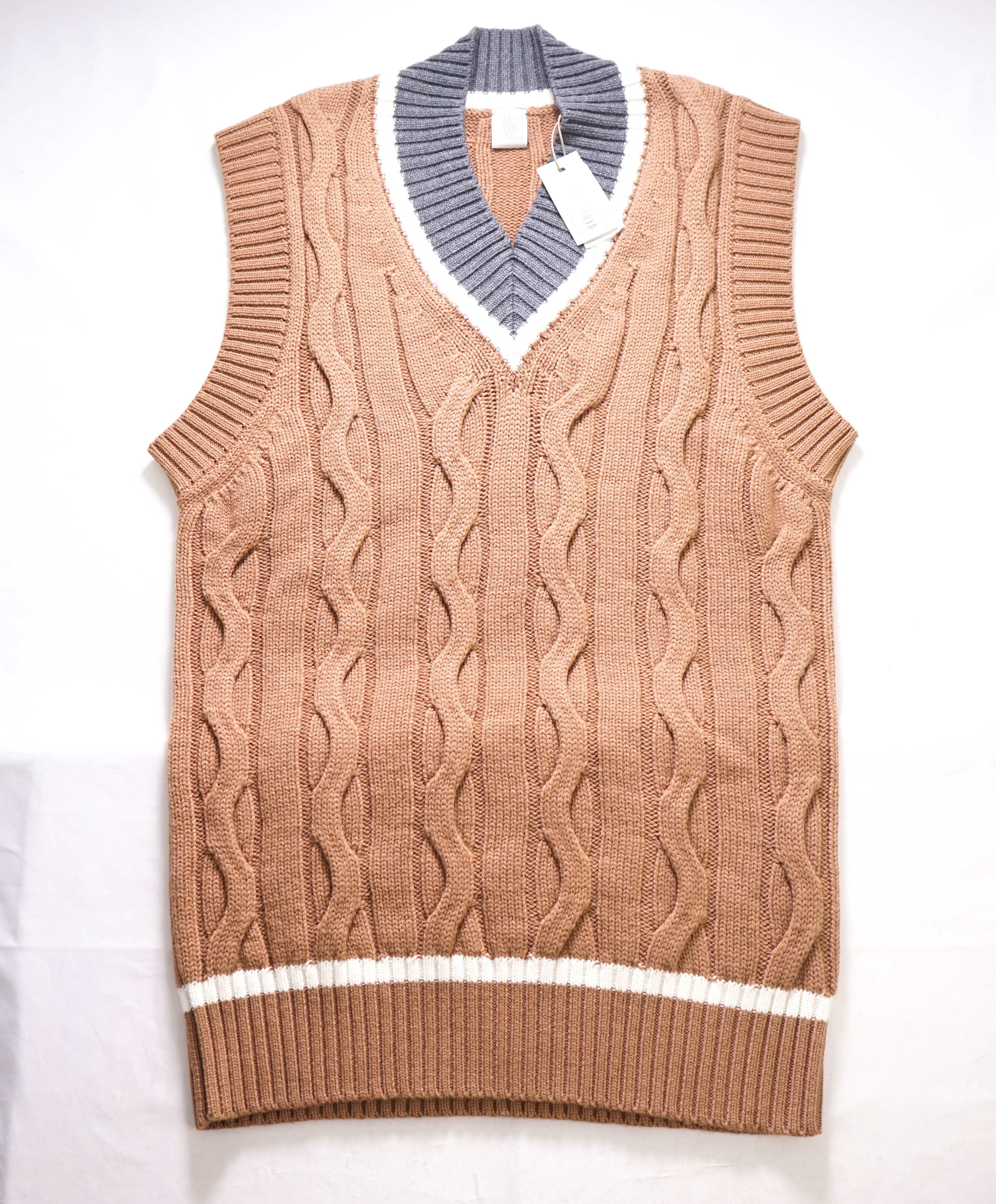 $545 ELEVENTY - Cable Knit WOOL *CRICKET* Sweater Vest - Medium