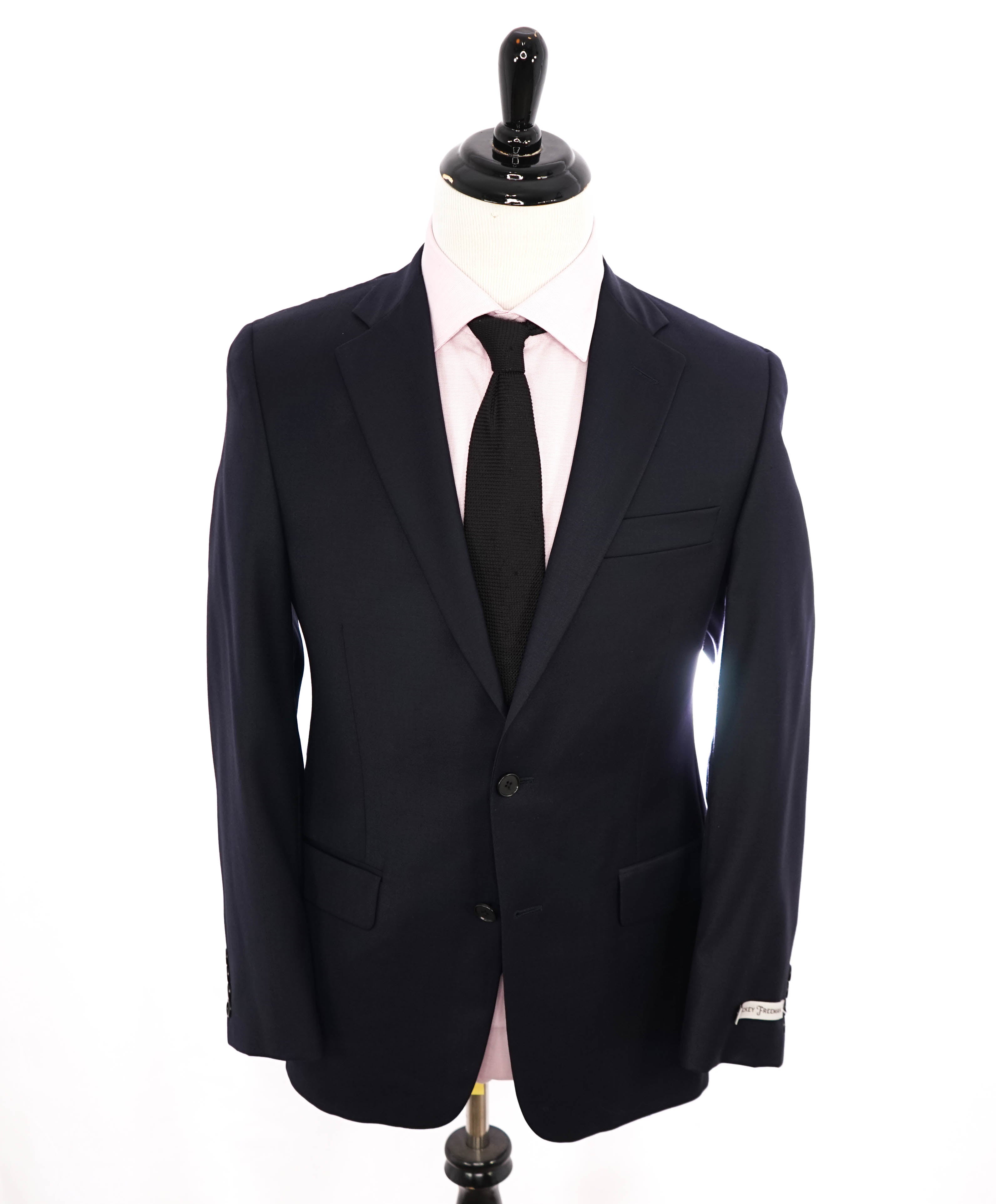 HICKEY FREEMAN - Navy Blue "Milburn ii" Notch Lapel Suit - 38R