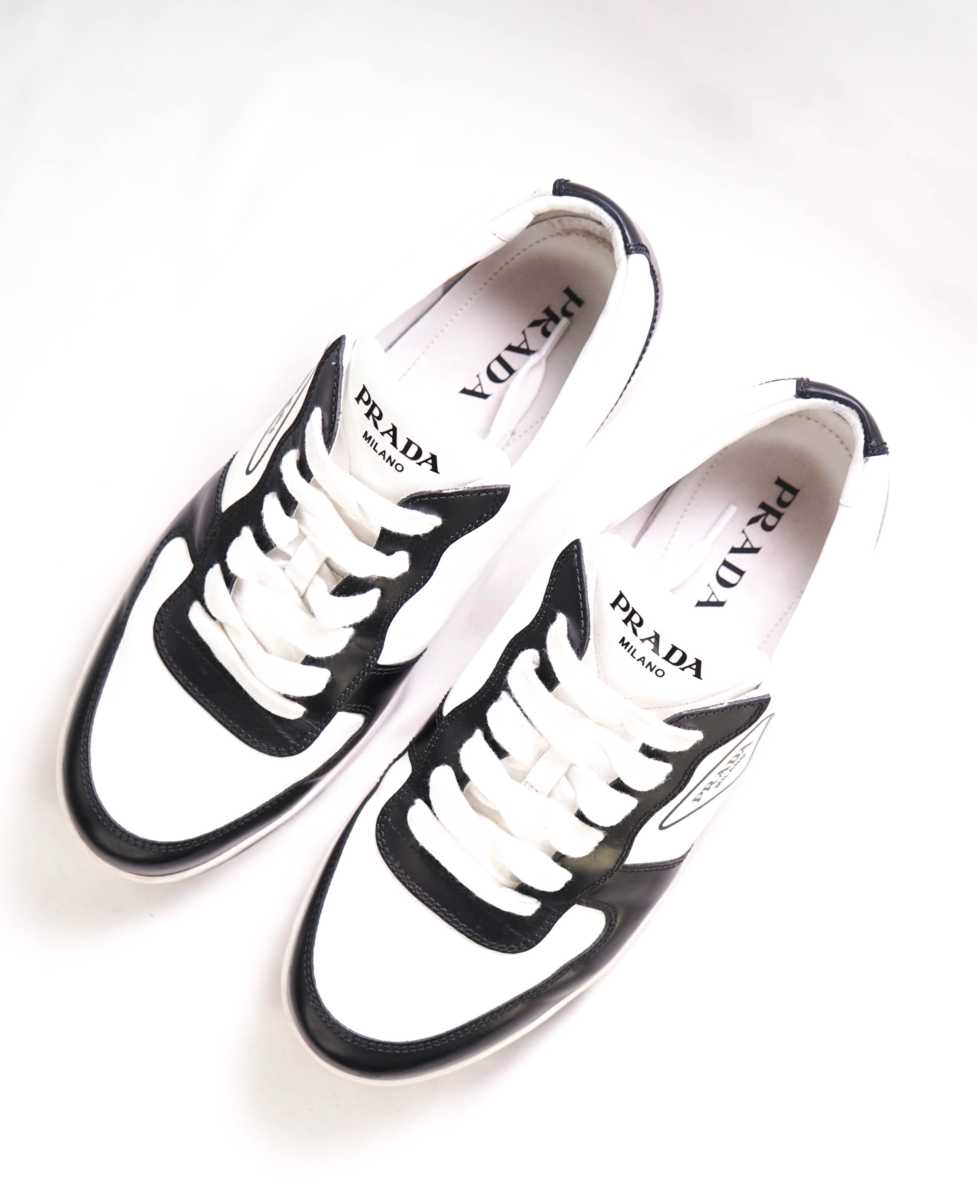 $1,100 PRADA - "DOWNTOWN" White/Black Leather Sneakers With Logo Detail - 12 US (11 IT)