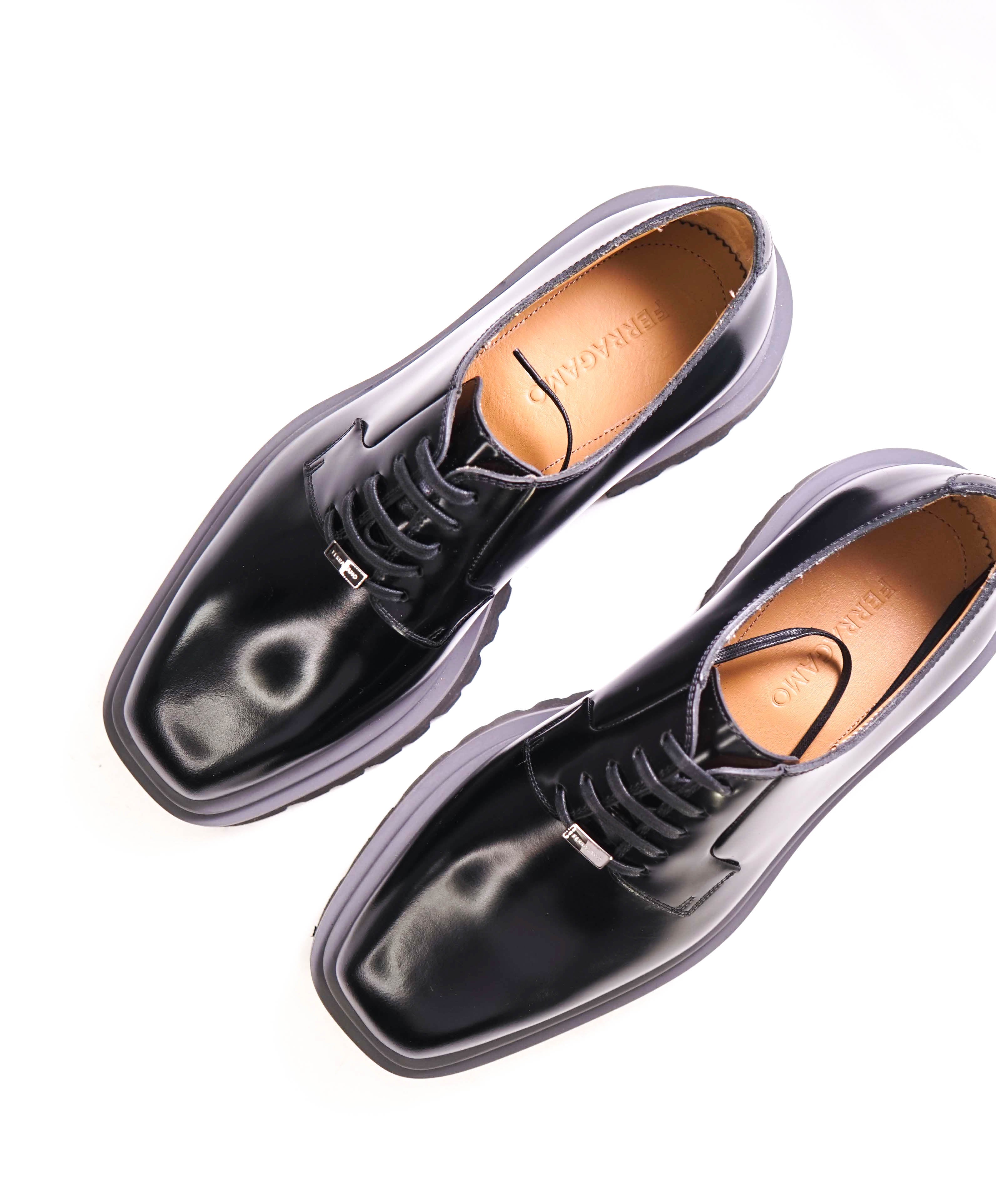 $995 SALVATORE FERRAGAMO - “FLICKER" Lug Sole Oxfords Black Leather - 9M US