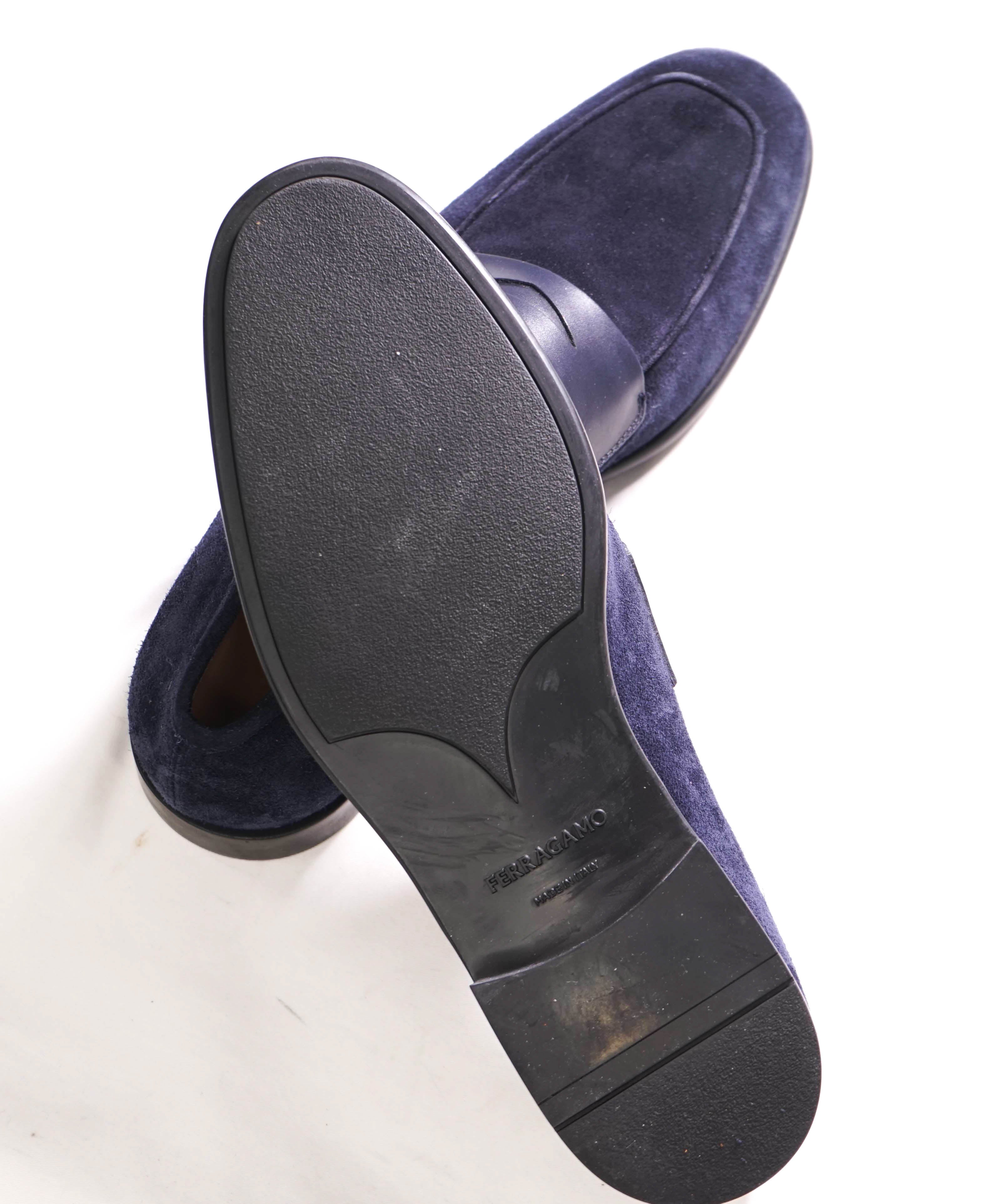 $880 SALVATORE FERRAGAMO - *FUNES* Blue Suede Penny Loafer - 11 E US