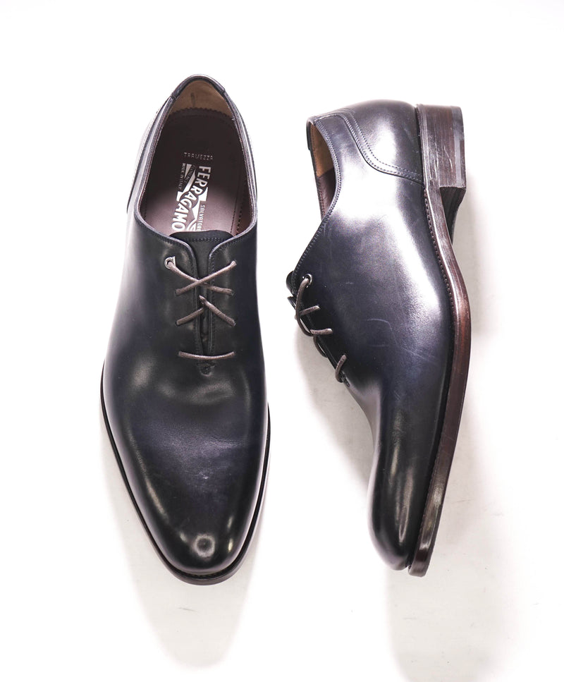 $1,395 SALVATORE FERRAGAMO - "BARCLAY Tramezza" Navy Whole-Cut Oxfords - 12 D