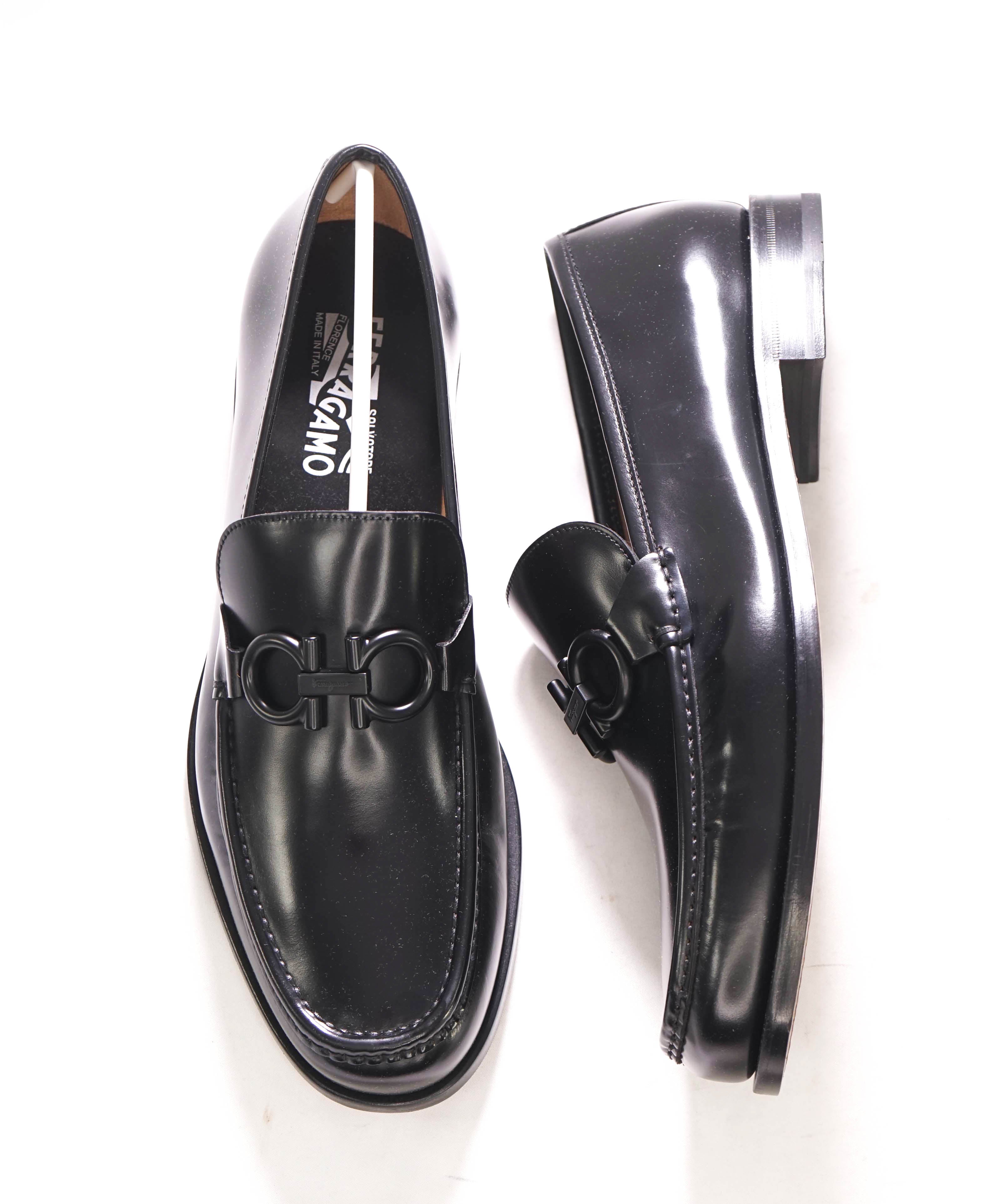 $850 SALVATORE FERRAGAMO - “ROLO" Gancini Bit Loafer Black Leather - 11 EE US