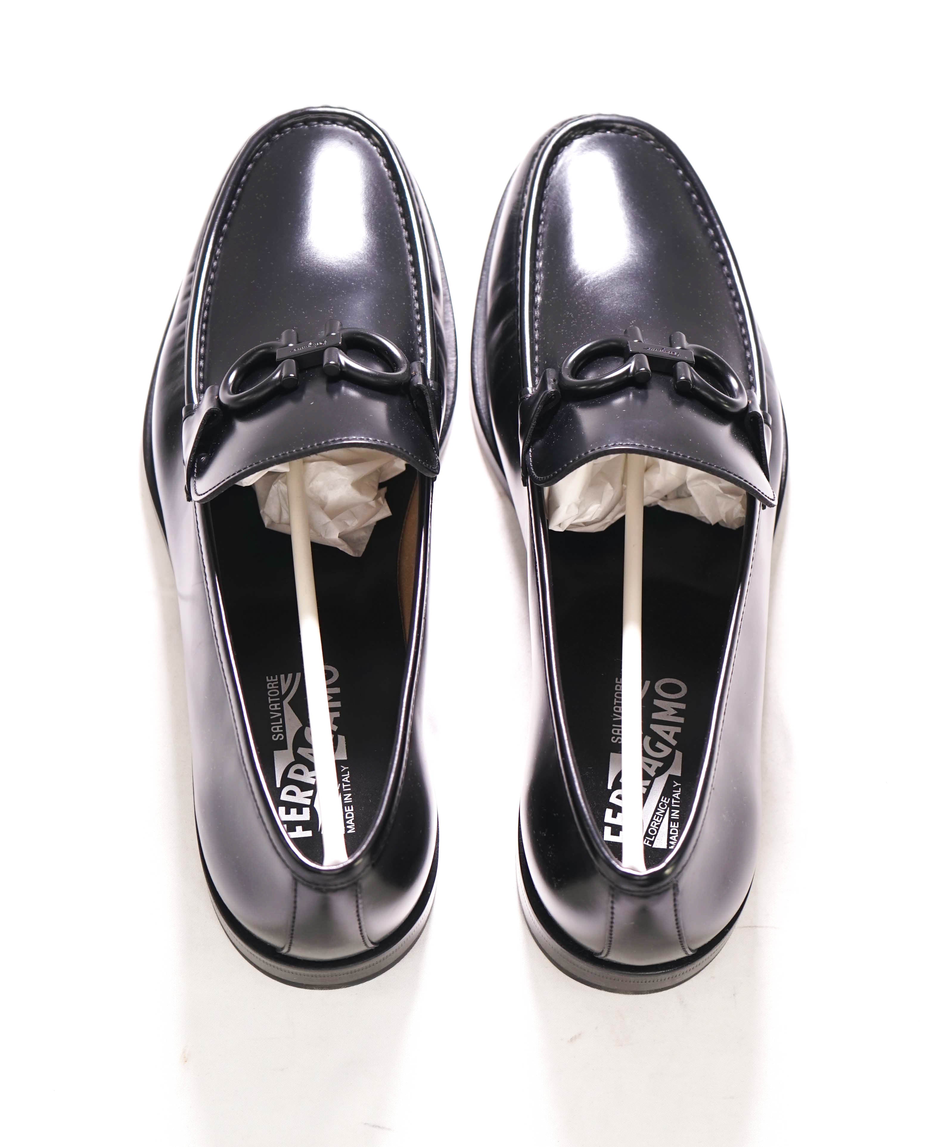 $850 SALVATORE FERRAGAMO - “ROLO" Gancini Bit Loafer Black Leather - 12 D US