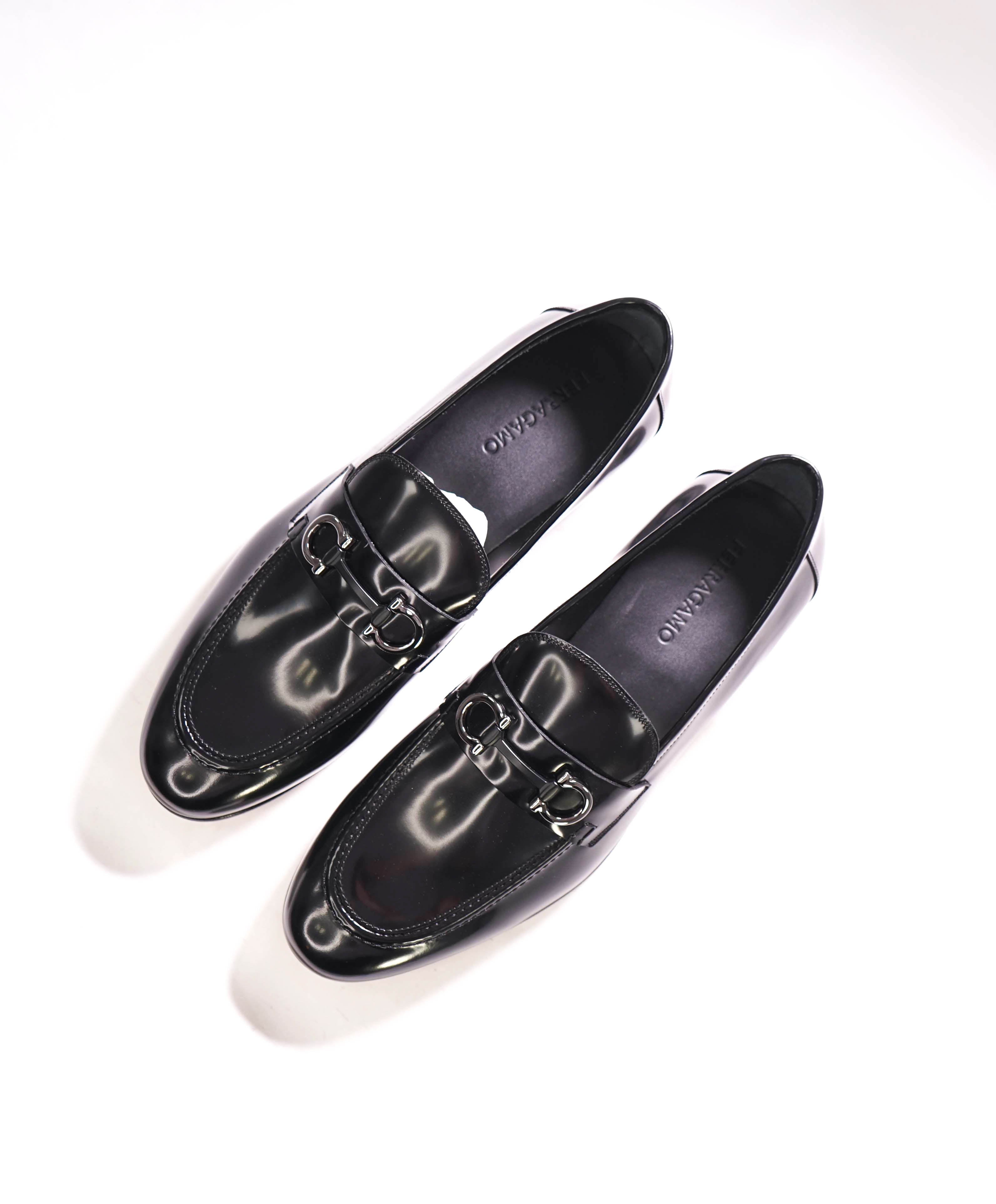 $850 SALVATORE FERRAGAMO - “GIN 4" Gancini Bit Loafer Black Leather - 11 EE US