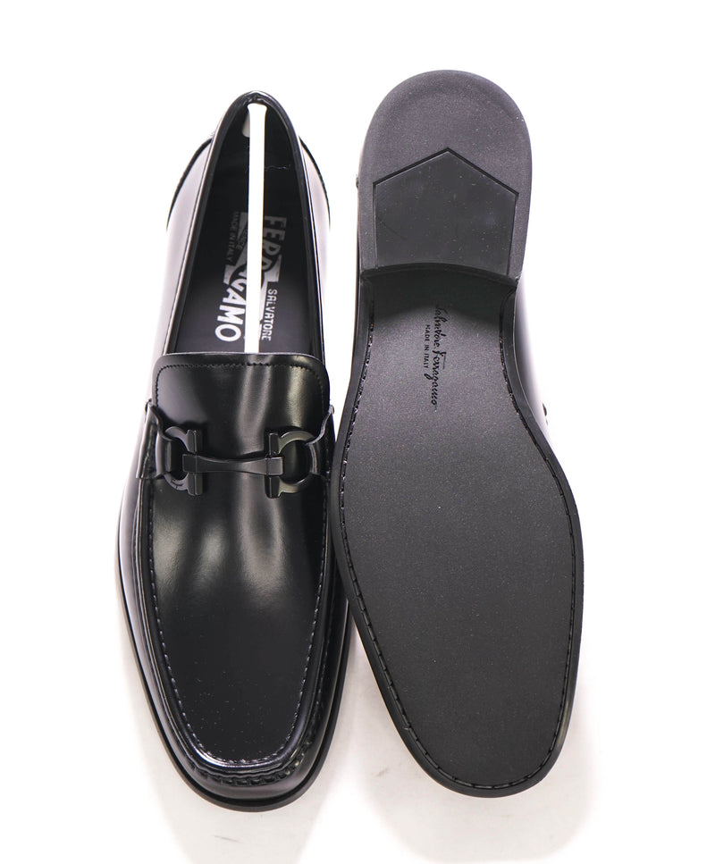 $850 SALVATORE FERRAGAMO - “GRANDIOSO 2" Gancini Bit Loafer Black Leather - 8.5 E