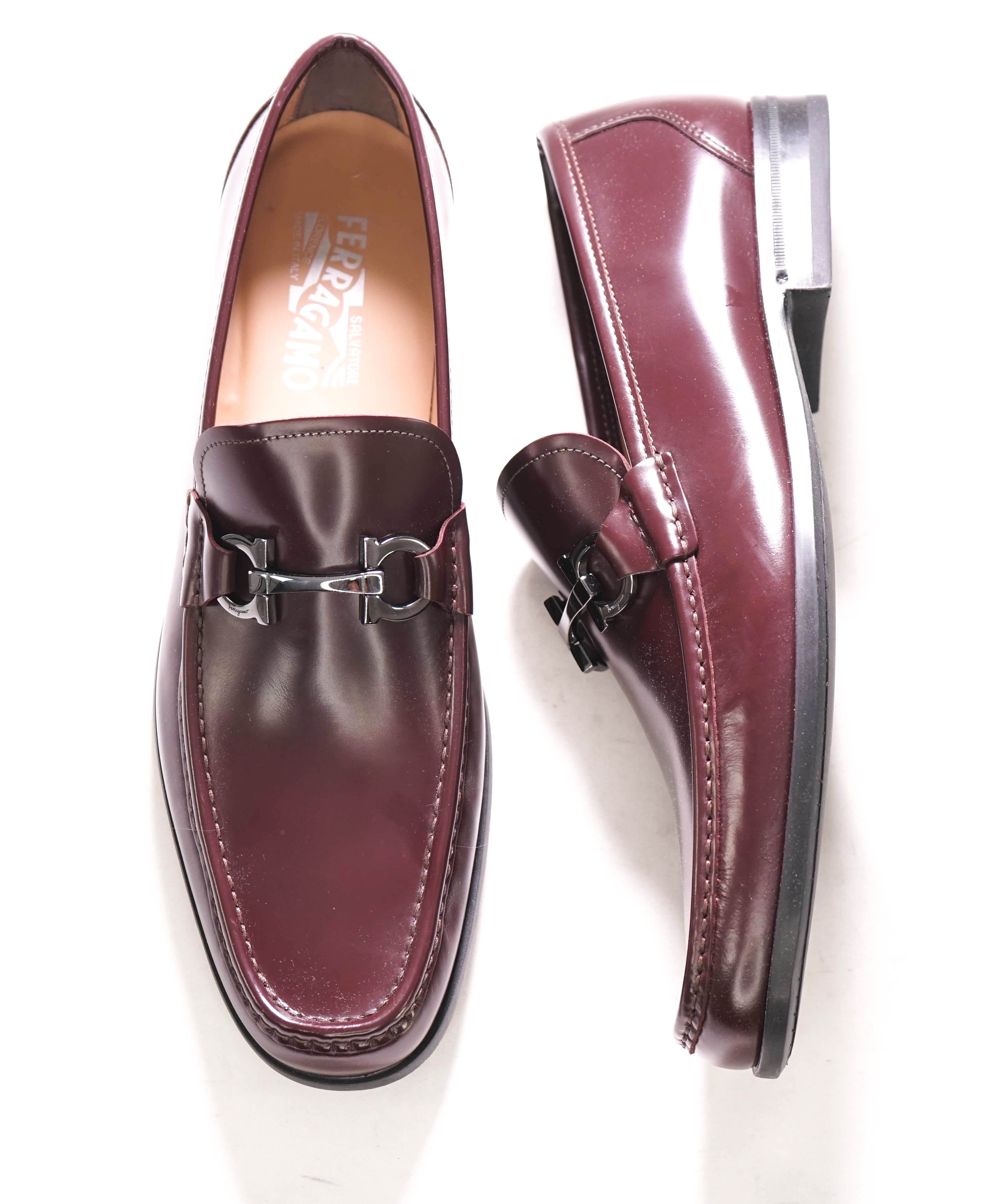 $850 SALVATORE FERRAGAMO -“GRANDIOSO" Gancini Loafer Cherry Brown Leather - 9.5 EE