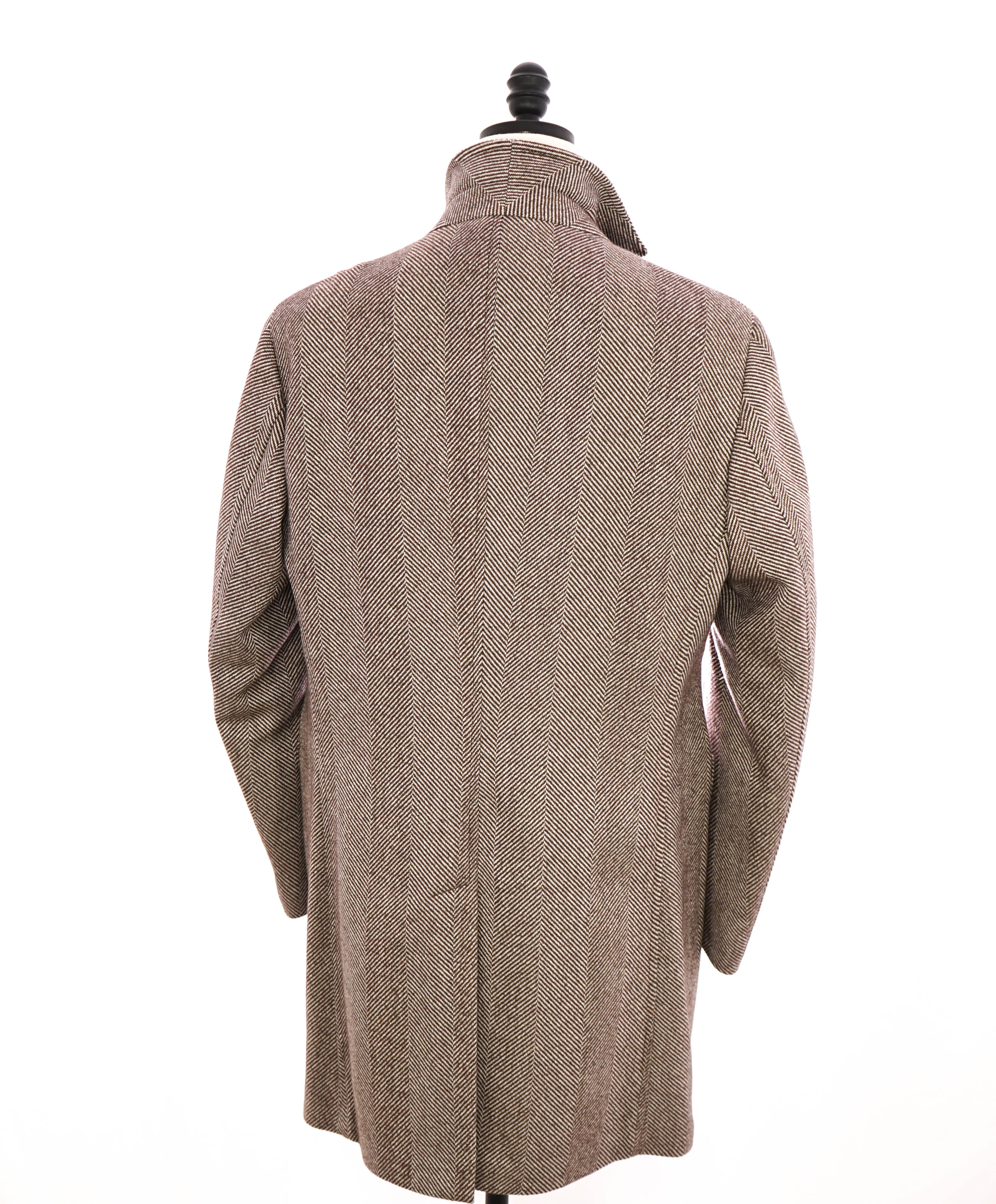 $1,995 ELEVENTY - WOOL Large Herringbone Neutral Coat- 40 (50EU)