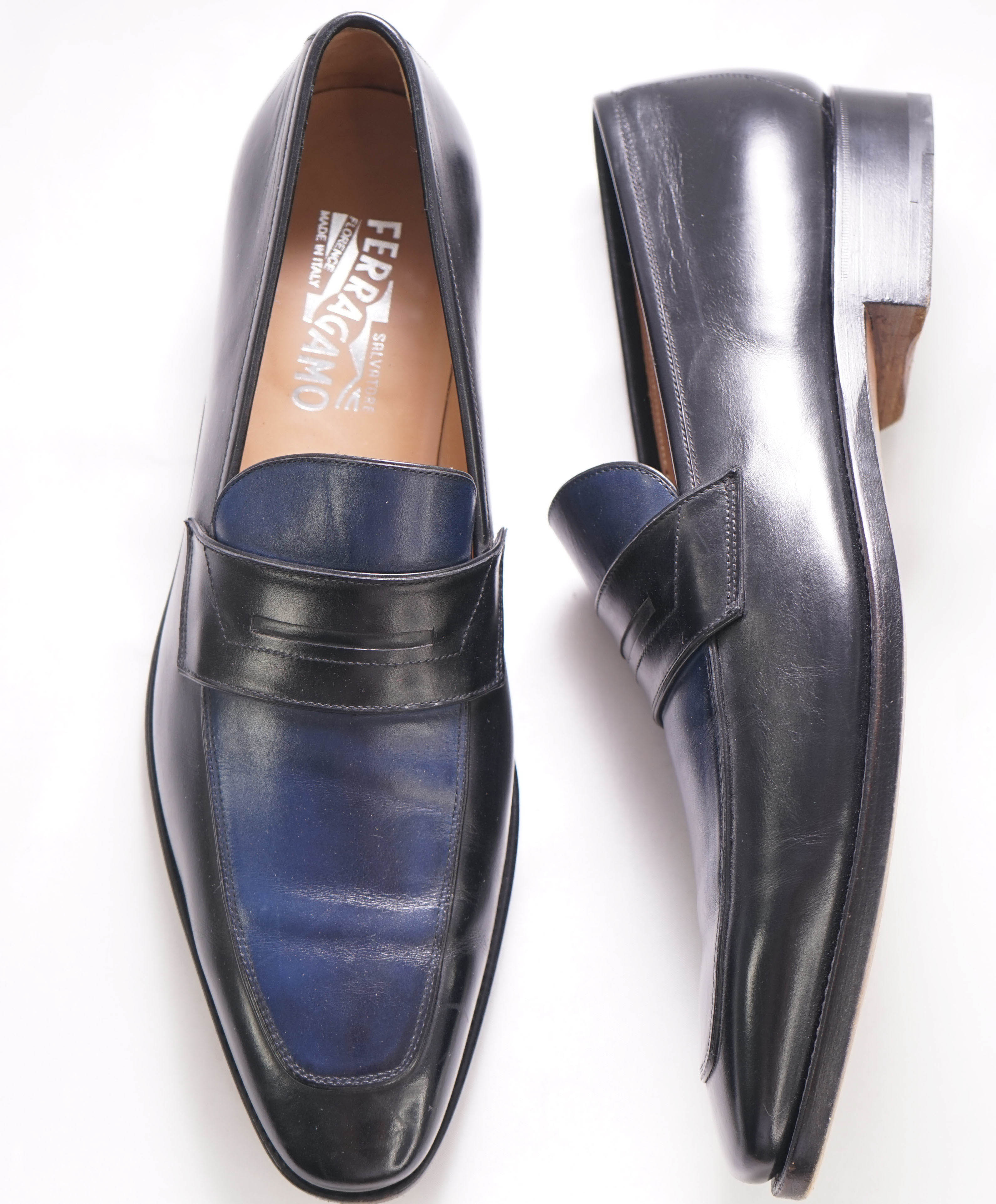 SALVATORE FERRAGAMO - "TRAMEZZA" Navy & Blue Penny Loafers Sleek Silhouette - 11 B