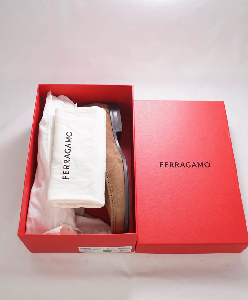 SALVATORE FERRAGAMO - “GRANDIOSO 2" Gancini Bit Loafer Brown Leather - 13 EEE