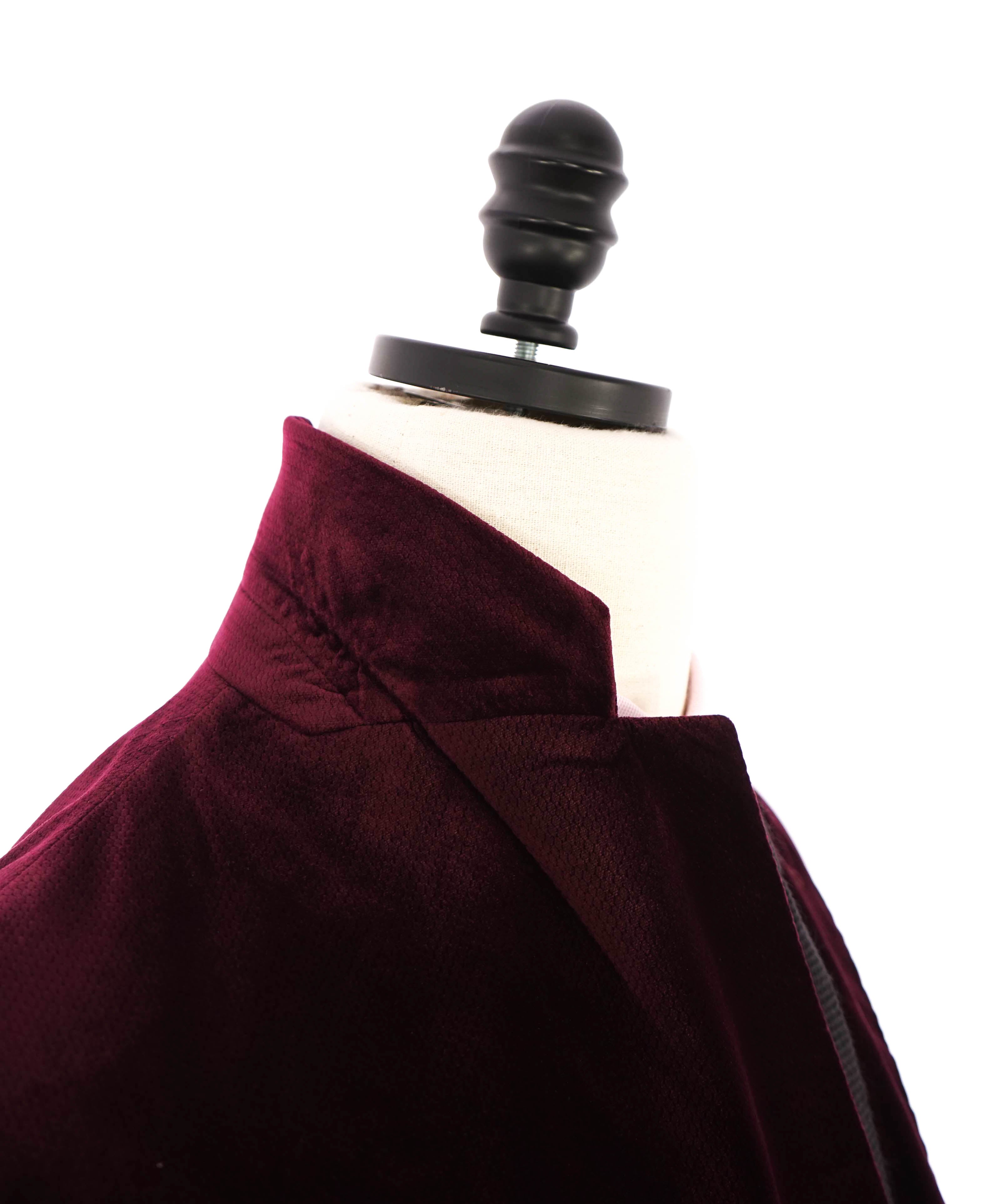 $2,995 GIORGIO ARMANI - Velvet Burgundy Wine Textured Blazer - 44R