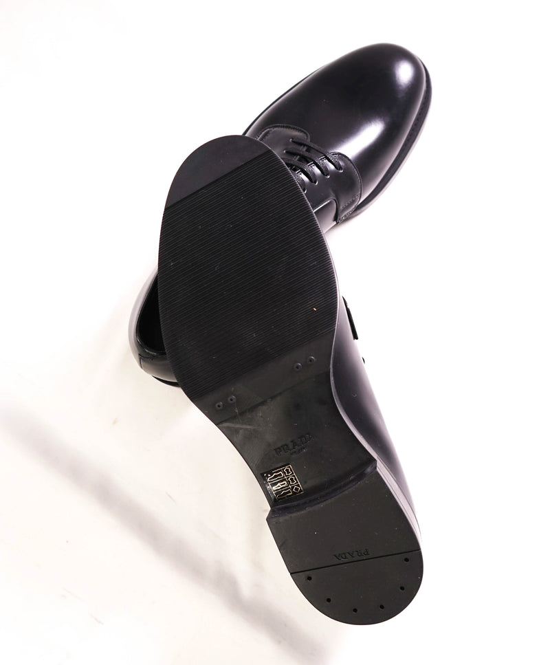 $1,150 PRADA - Black Brushed Leather Derby Lace-Ups - 8 US (7 Prada)