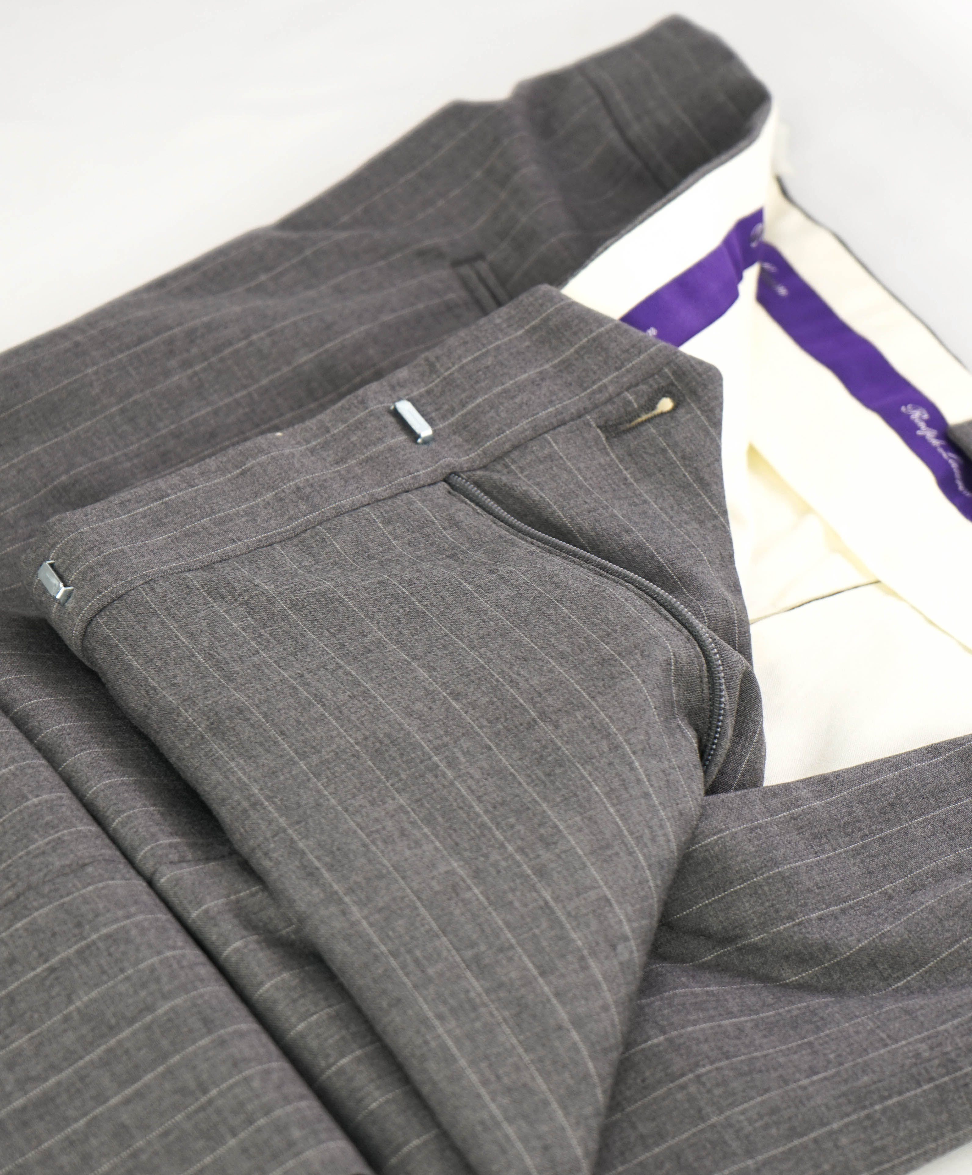 RALPH LAUREN PURPLE LABEL - *SIDE TABS* Gray Stripe Flat Front Dress Pants - 33W