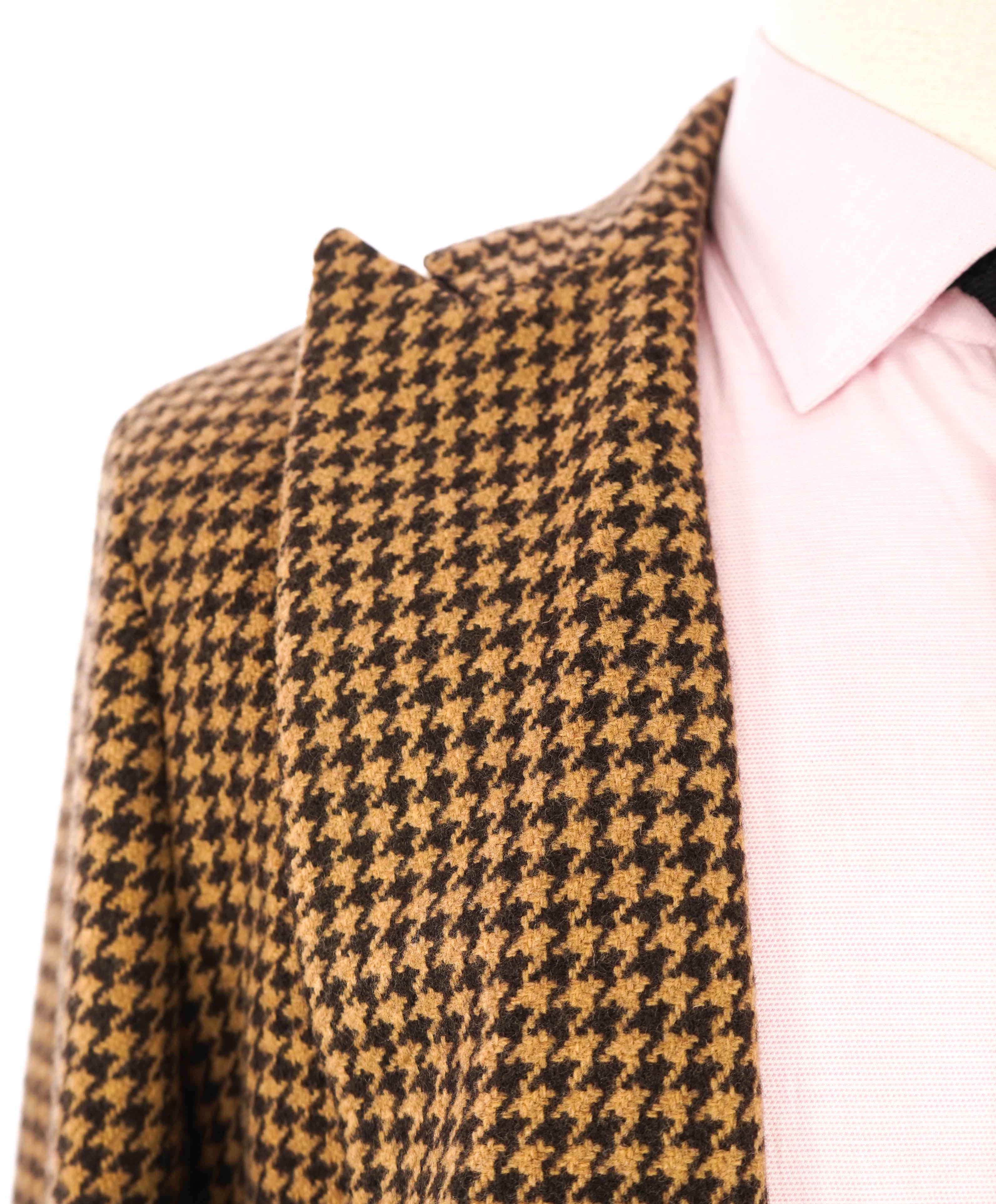 $1,495 ELEVENTY - Neutral/Brown HOUNDSTOOTH Double Breasted Blazer - 38 (48 EU)