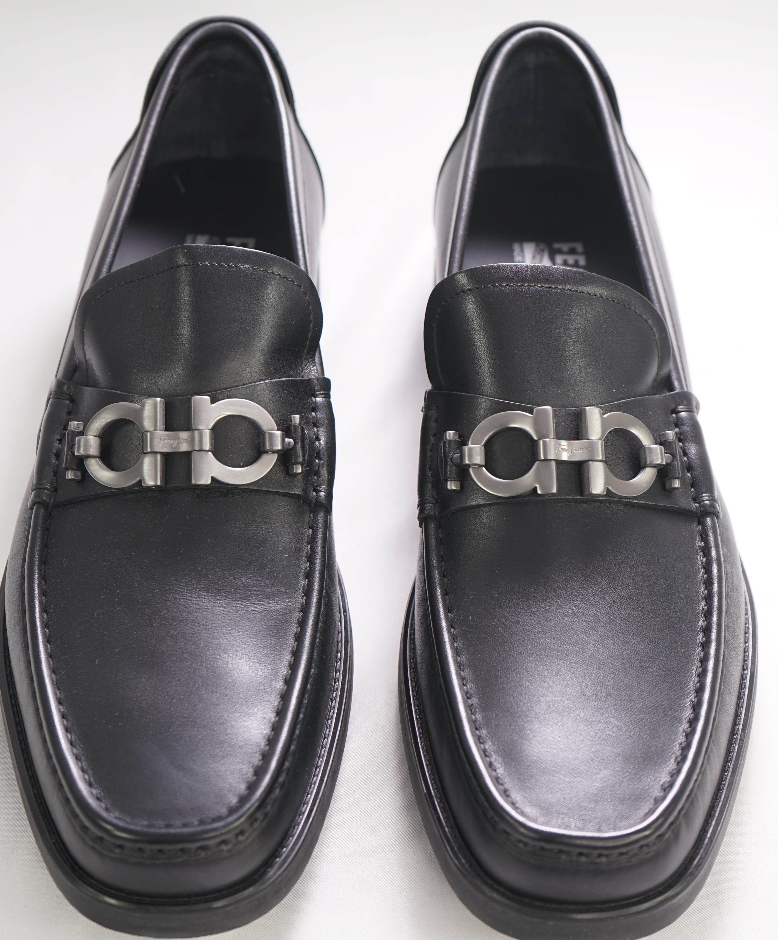 SALVATORE FERRAGAMO - "MASTER" Black Lug Sole Gancini Loafer - 10.5 D