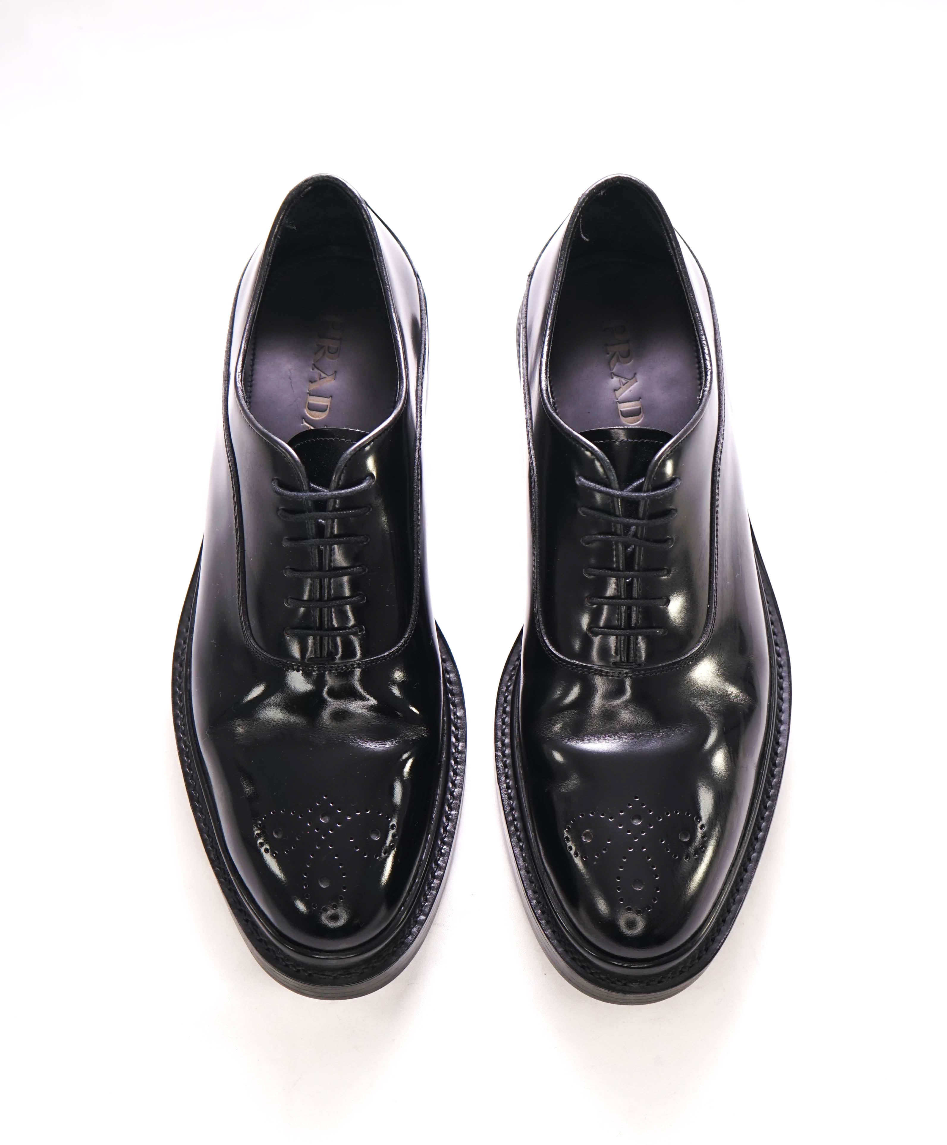 $1,150 PRADA - Black Leather Brogue Lug Sole Oxfords - 10 US (9 Prada)