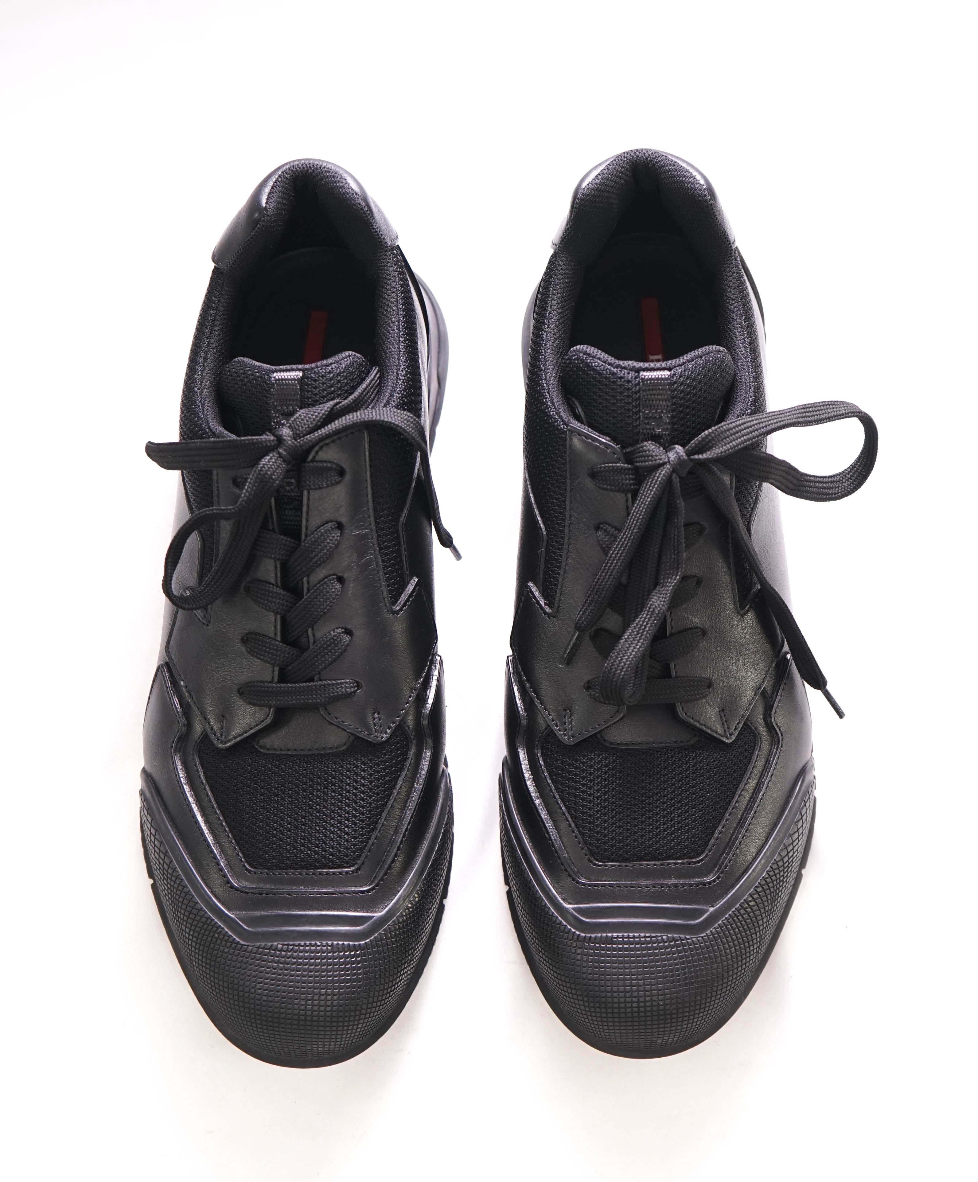 $1,150 PRADA - *Line Rossa* Black Leather Sneakers With Logo Detail - 11 US (10 IT)