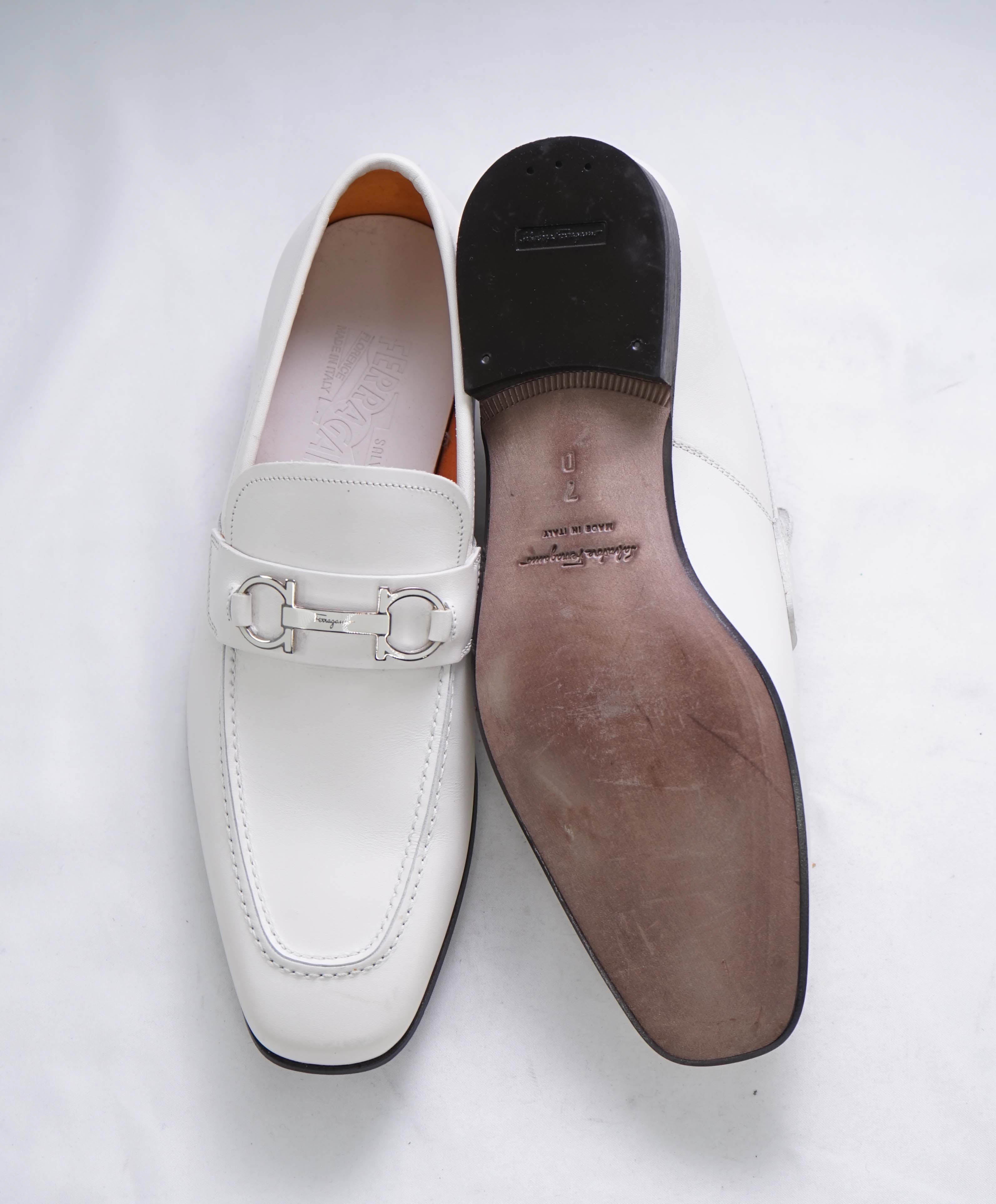 $850 SALVATORE FERRAGAMO - White Gancini Bit Loafer Leather - 7 D