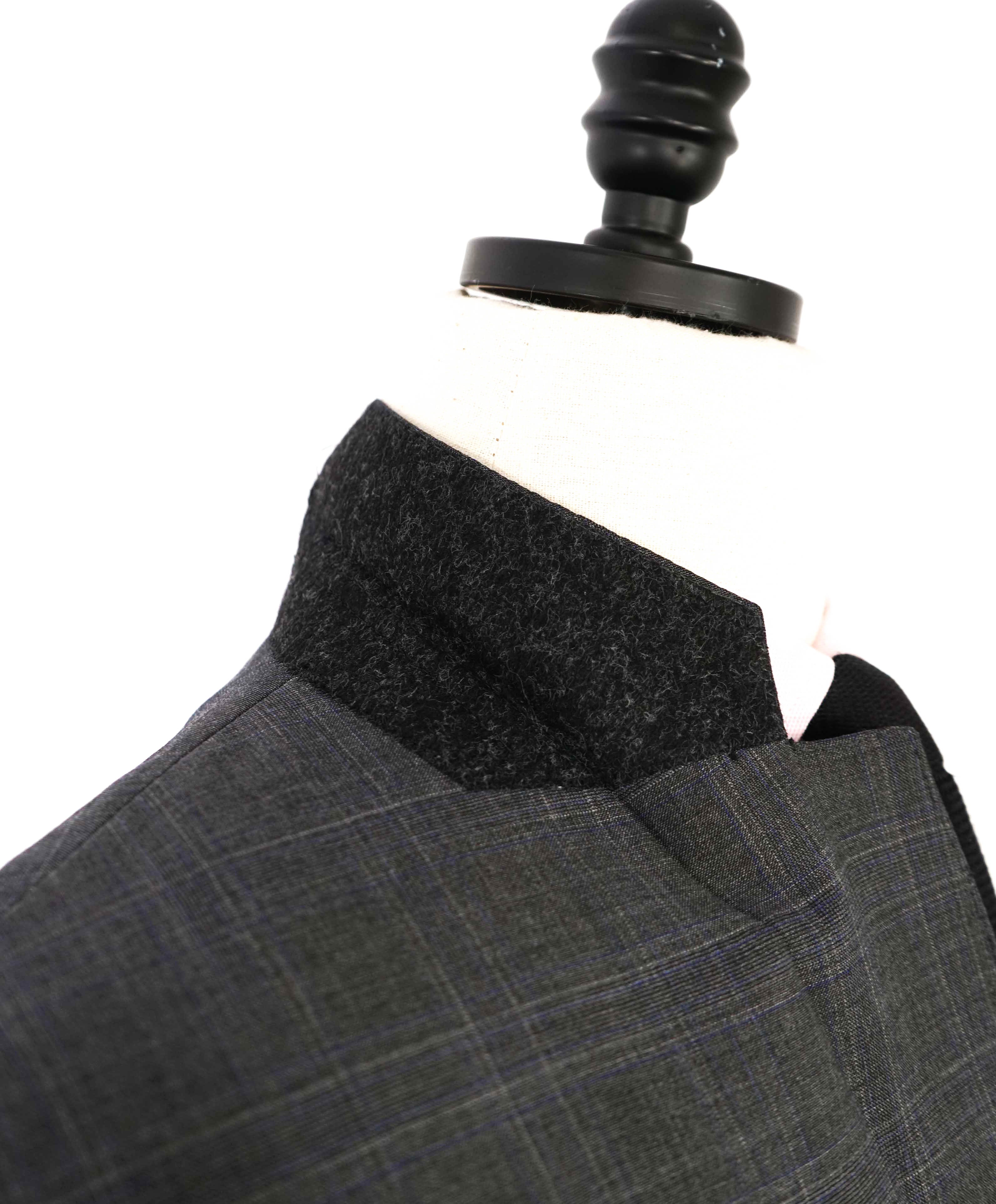 $2,000 ARMANI COLLEZIONI -  Gray Check Plaid Notch Lapel Suit - 44R