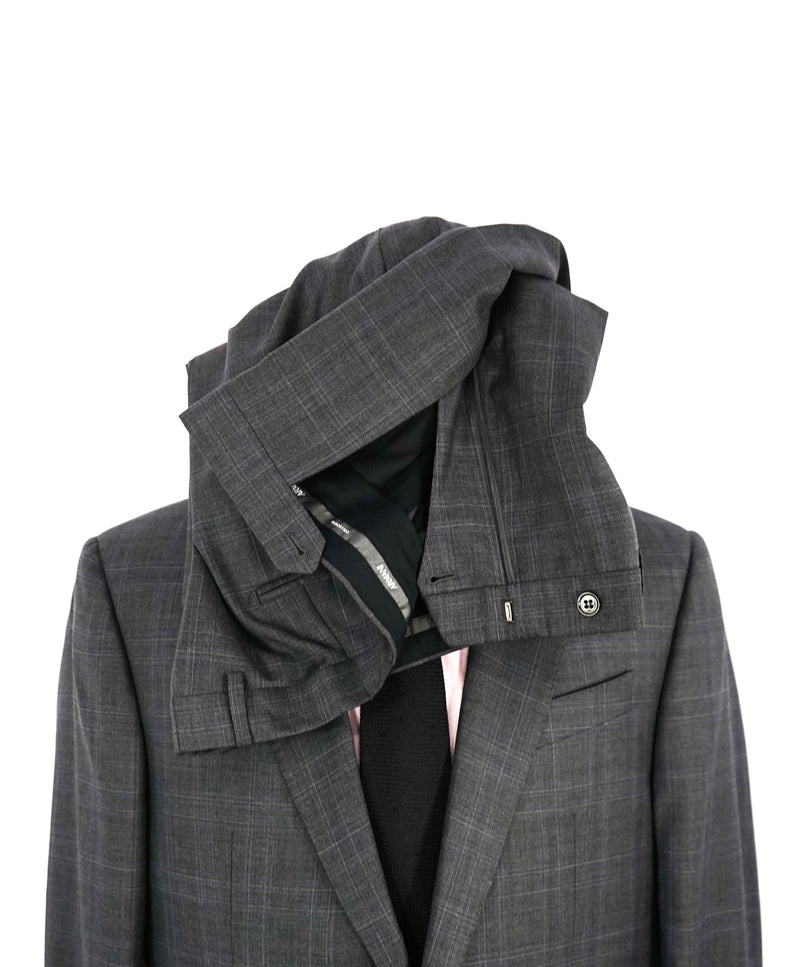 $2,000 ARMANI COLLEZIONI -  Gray Check Plaid Notch Lapel Suit - 44R