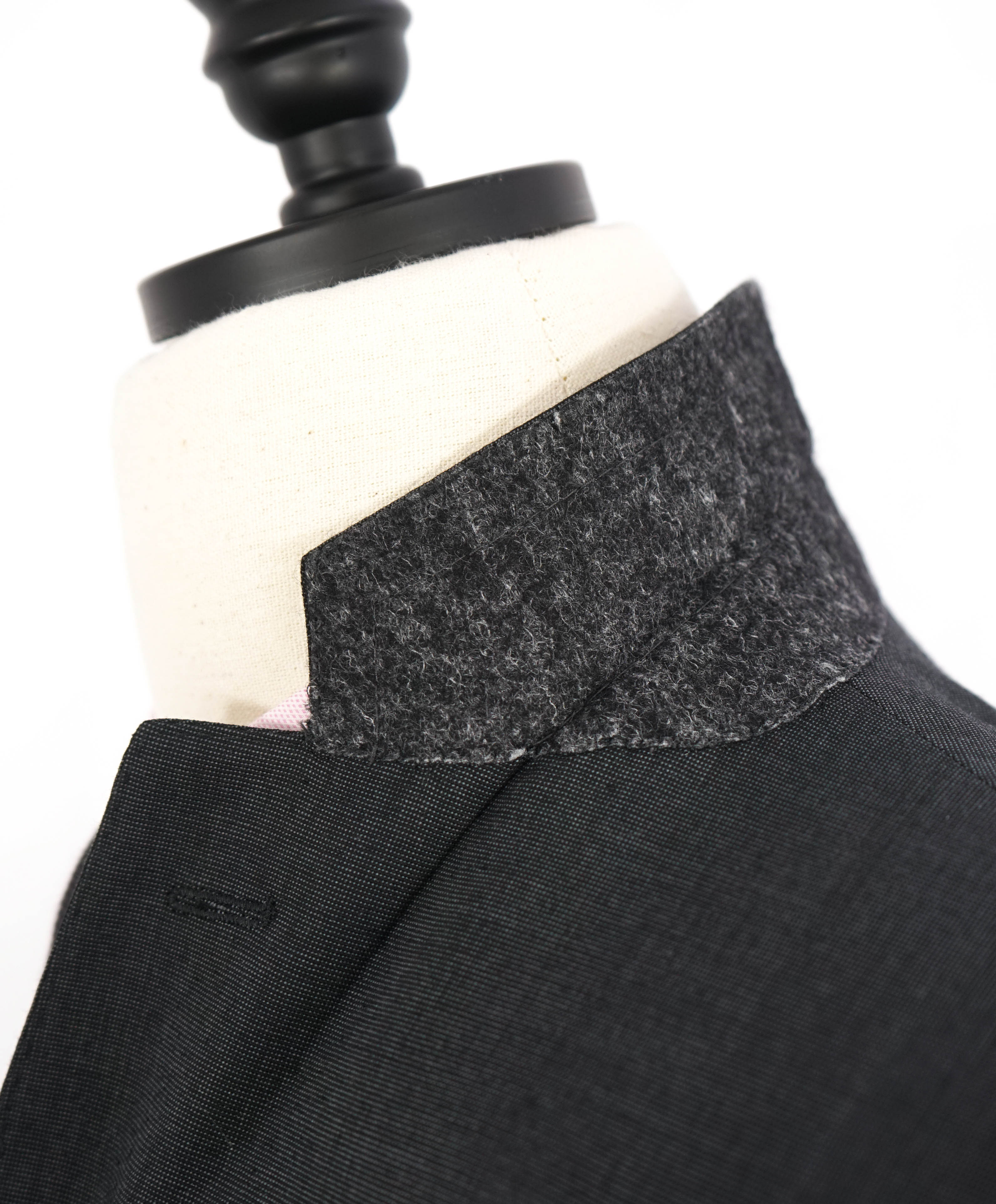 $2,000 CANALI - Charcoal SLIM *TRAVEL* Notch Lapel Suit - Fits 38R (50EU)