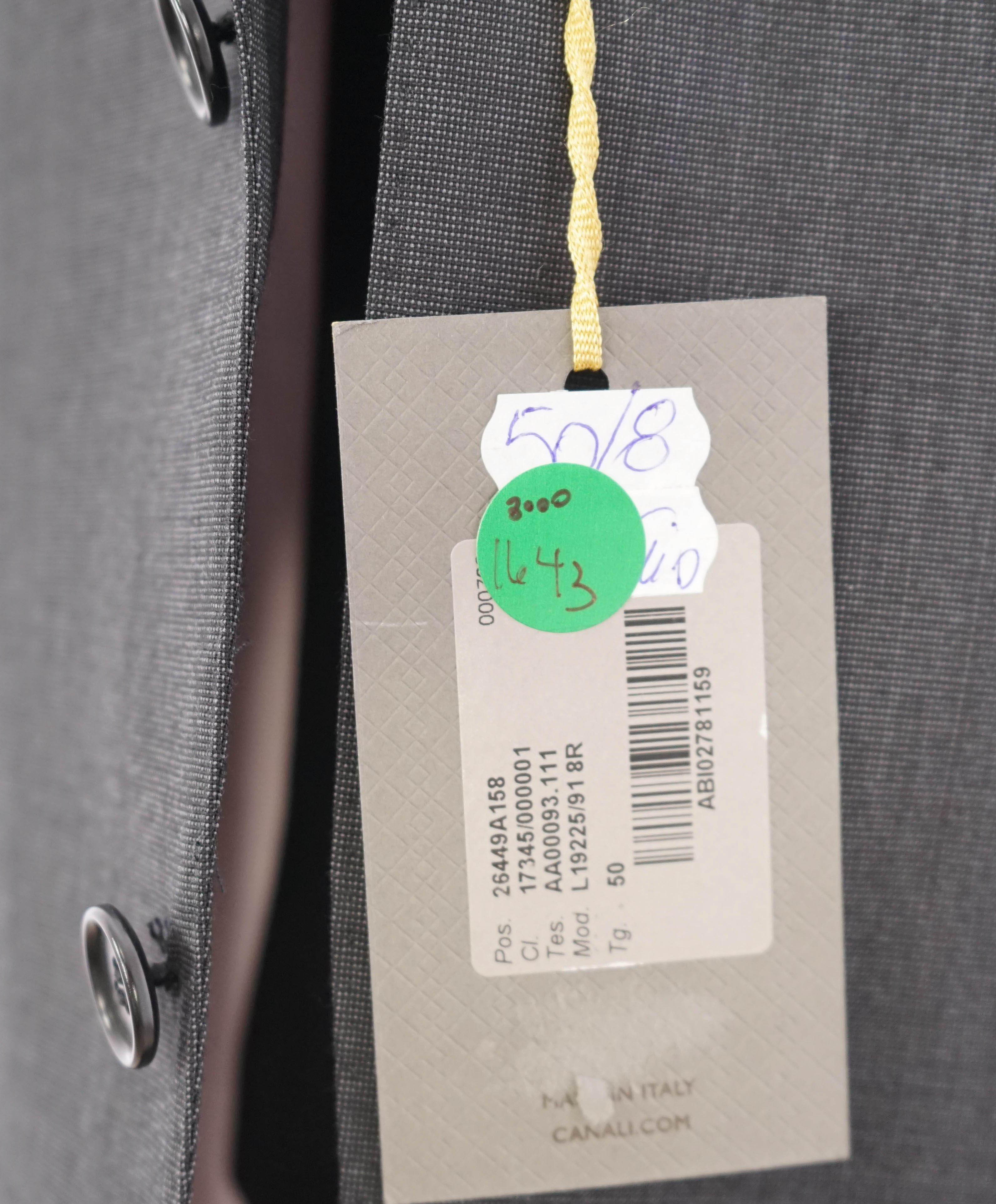 $2,000 CANALI - Charcoal SLIM *TRAVEL* Notch Lapel Suit - Fits 38R (50EU)