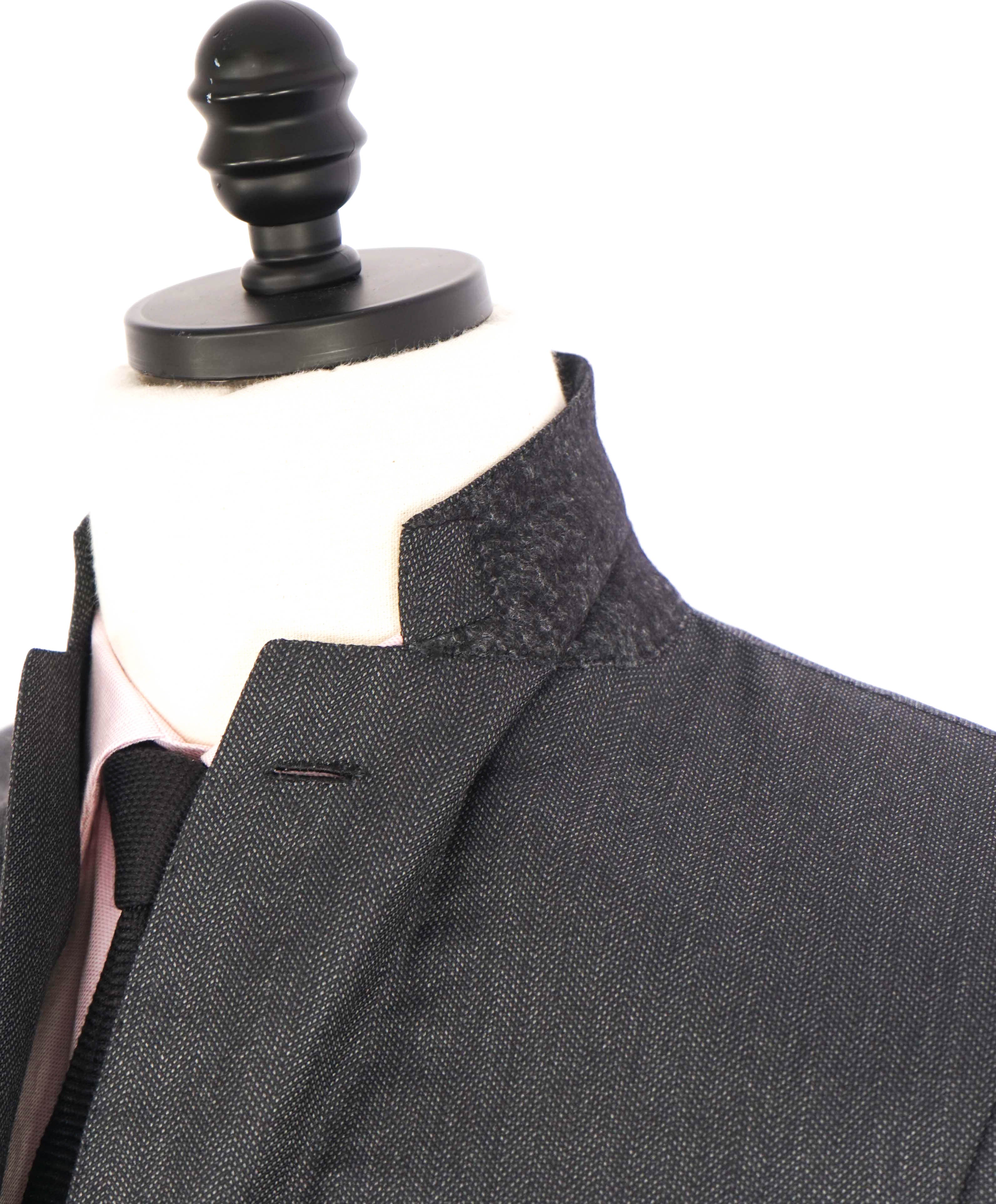 $6700 BRIONI - SLIM Gray Birds Eye Textured Weave *F-LIGHT* Super 160's Suit - 38R