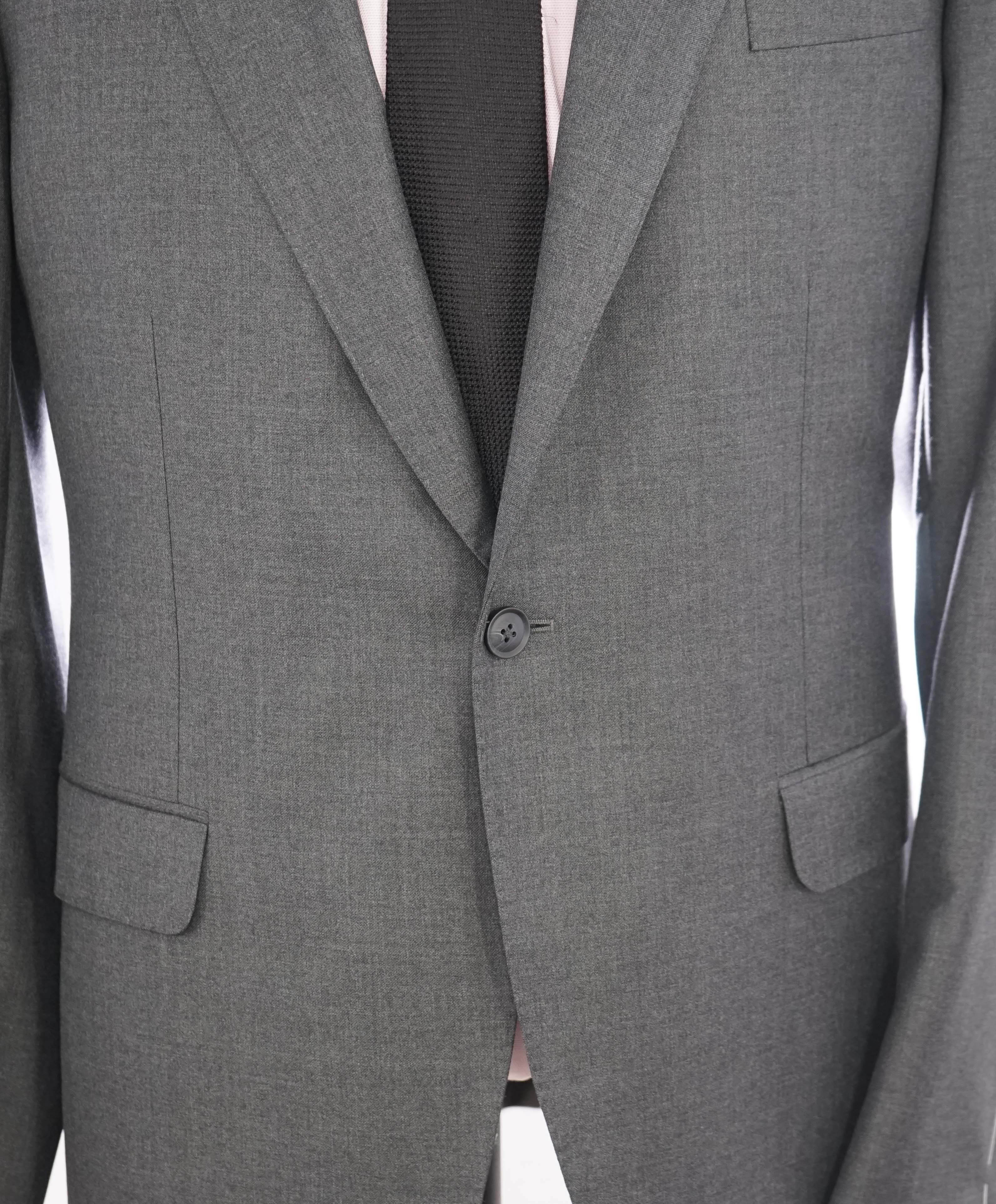 $2,295 PHINEAS COLE by Paul Stuart - Gray *SIDE TAB* 1-Btn Peak Lapel Suit - 44L