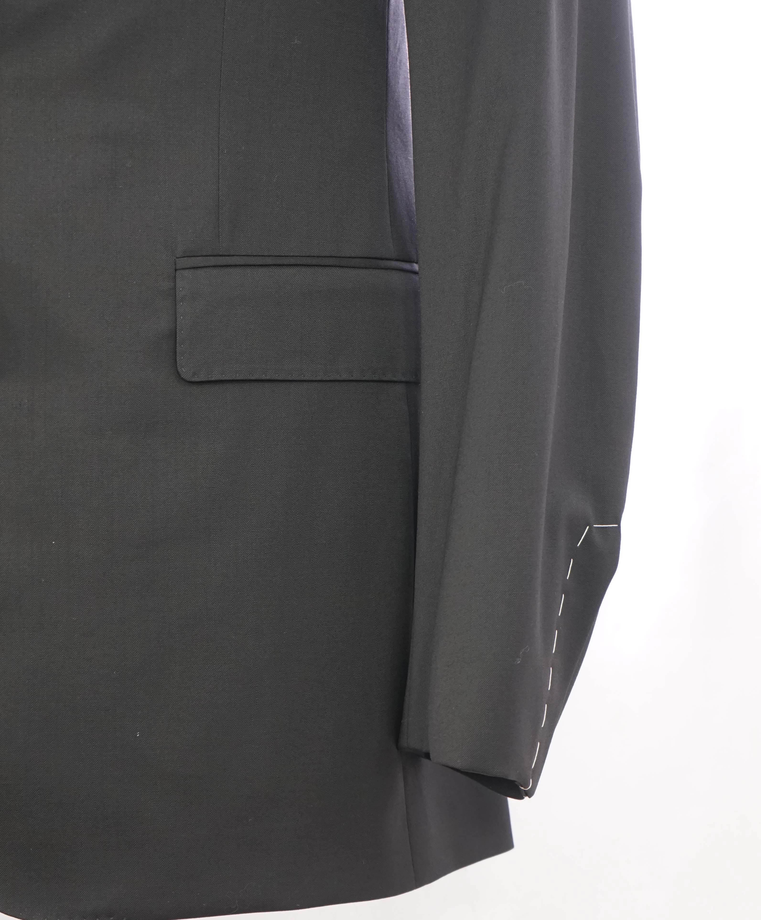 $2,695 RALPH LAUREN PURPLE LABEL - *CLOSET STAPLE* Solid Black Blazer - 42L