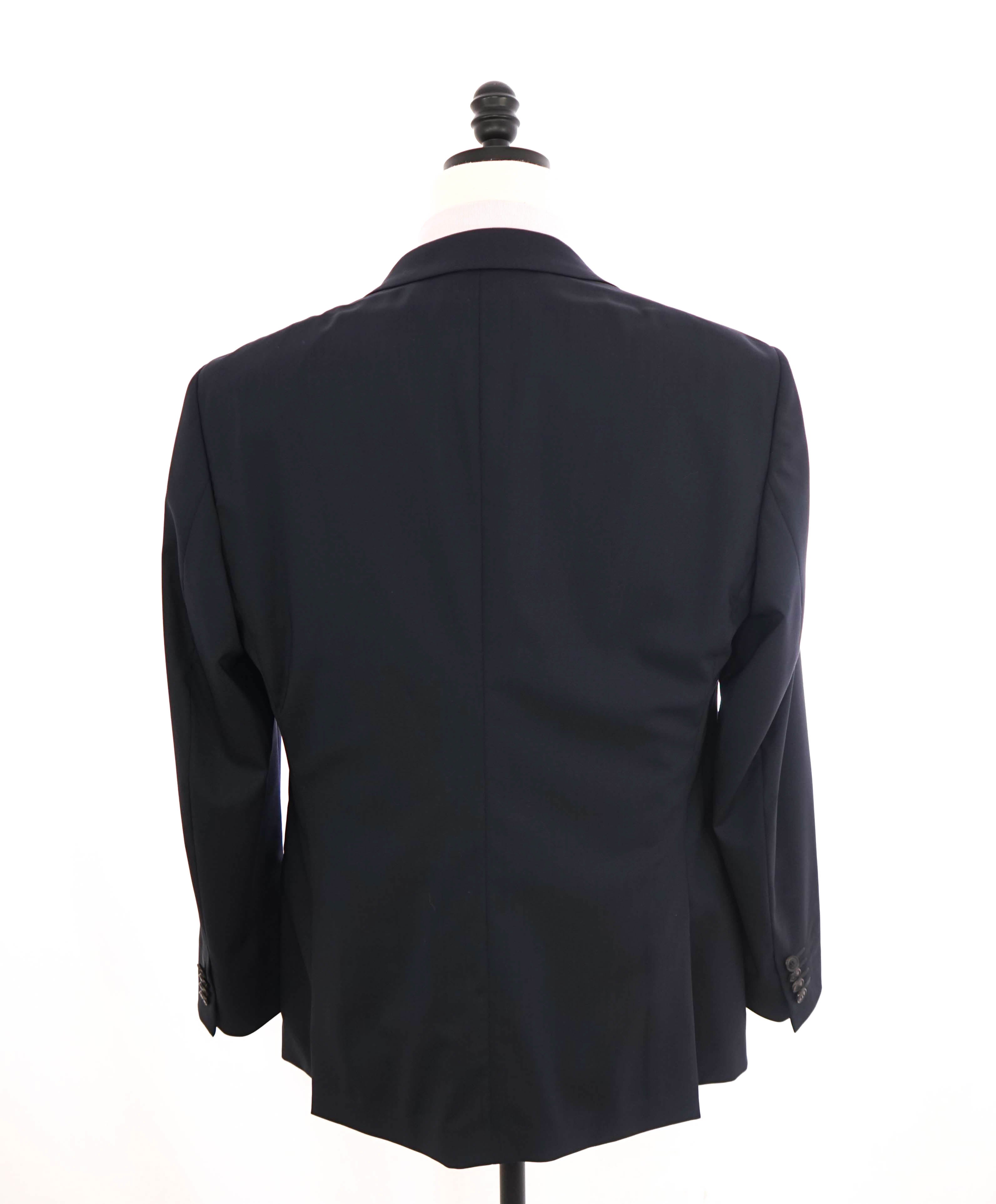 $2,295 GIORGIO ARMANI - “SOHO” Navy *CLOSET STAPLE* Blazer - 44R