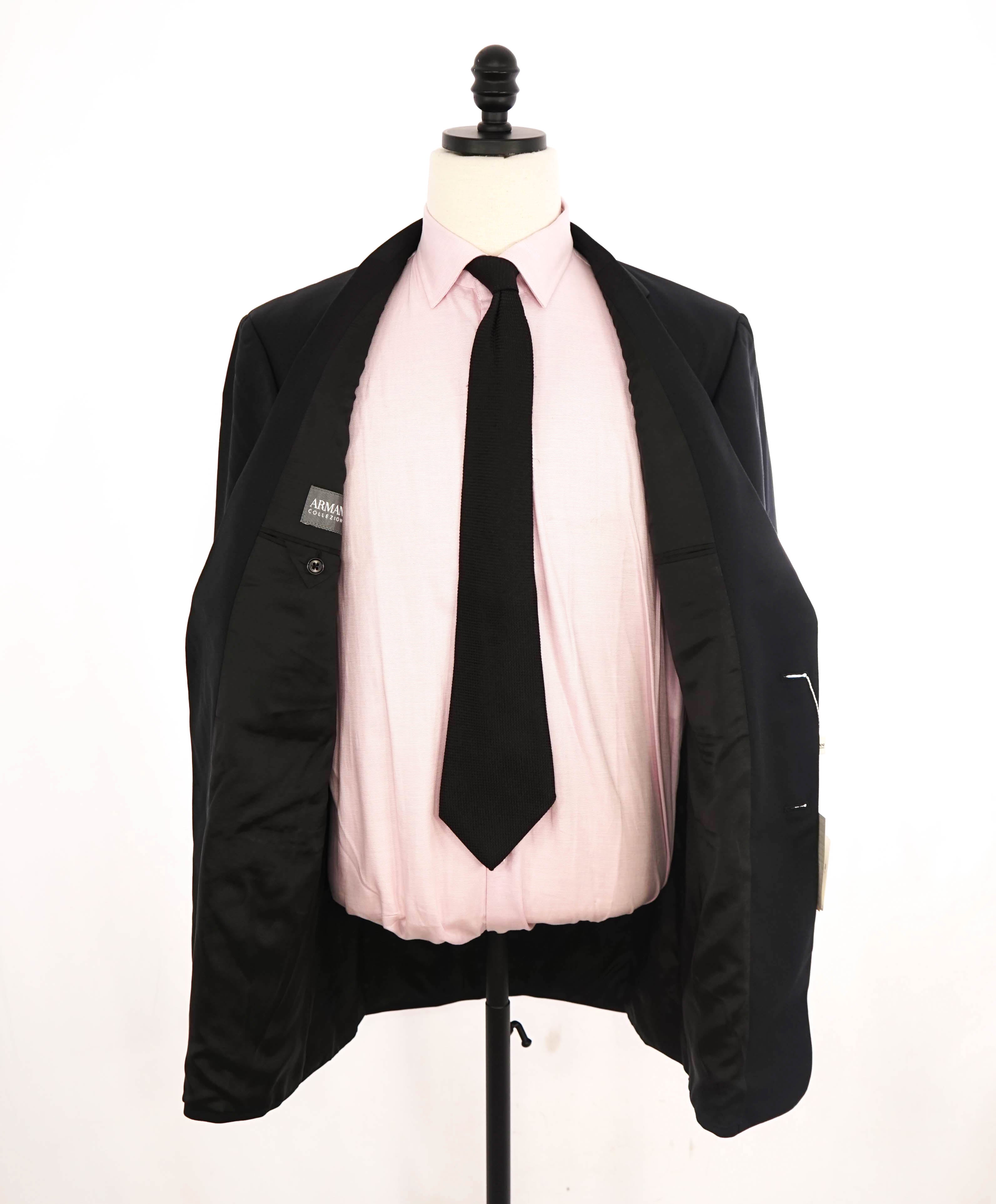 $1,495 ARMANI COLLEZIONI - “G Line” Black Solid Wool Blazer - 42L