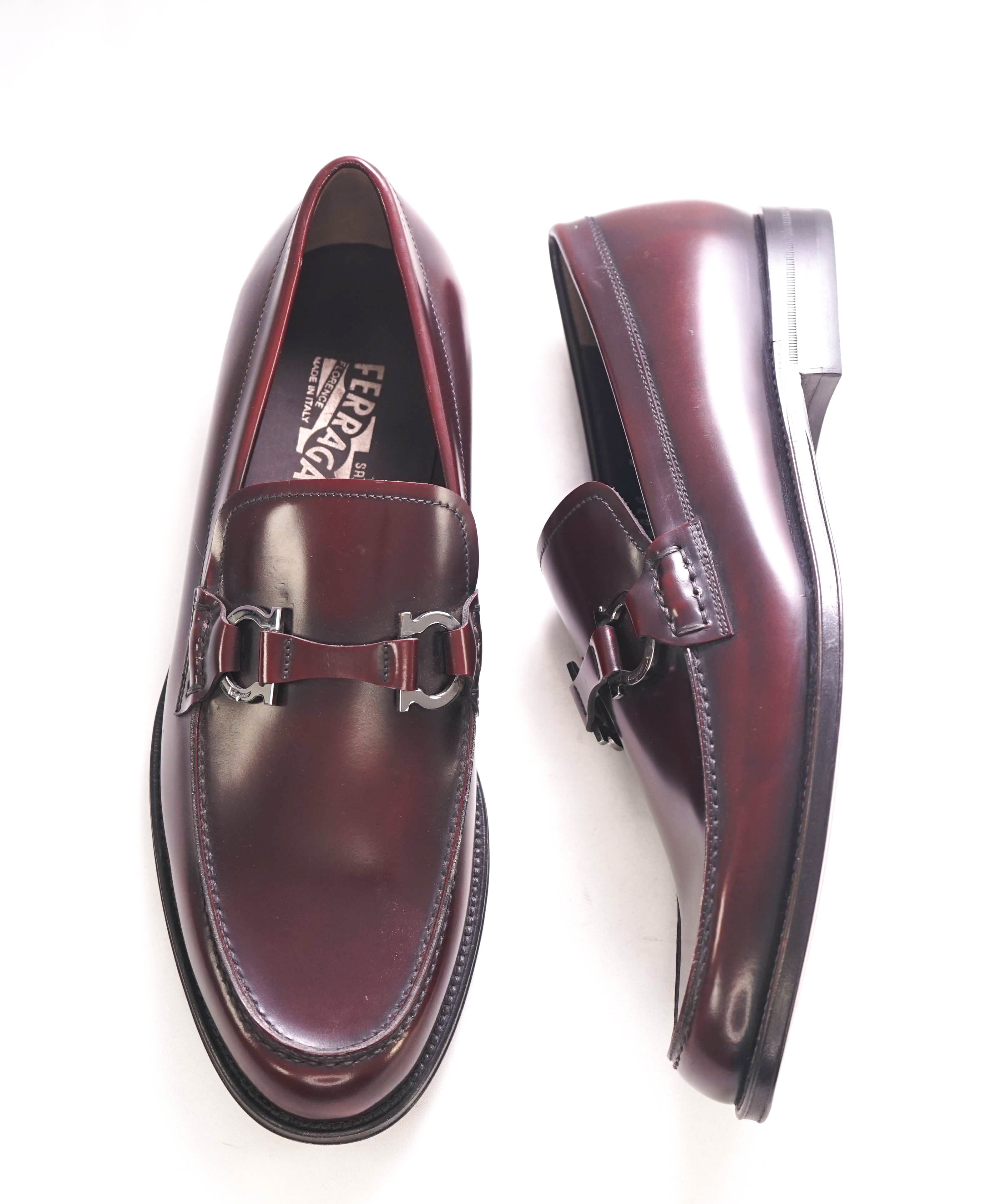 $1,395 SALVATORE FERRAGAMO - Cherry Shell Cordovan GANCINI Bit Loafer - 8.5 E