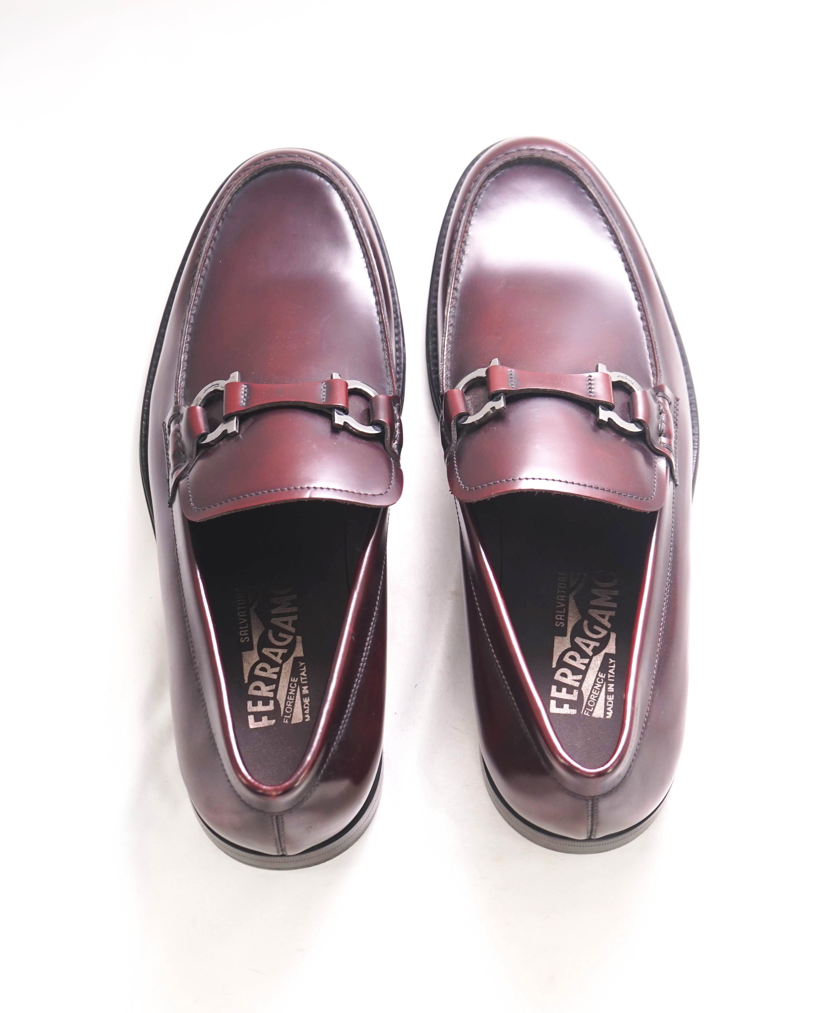 $1,395 SALVATORE FERRAGAMO - Cherry Shell Cordovan GANCINI Bit Loafer - 8.5 E