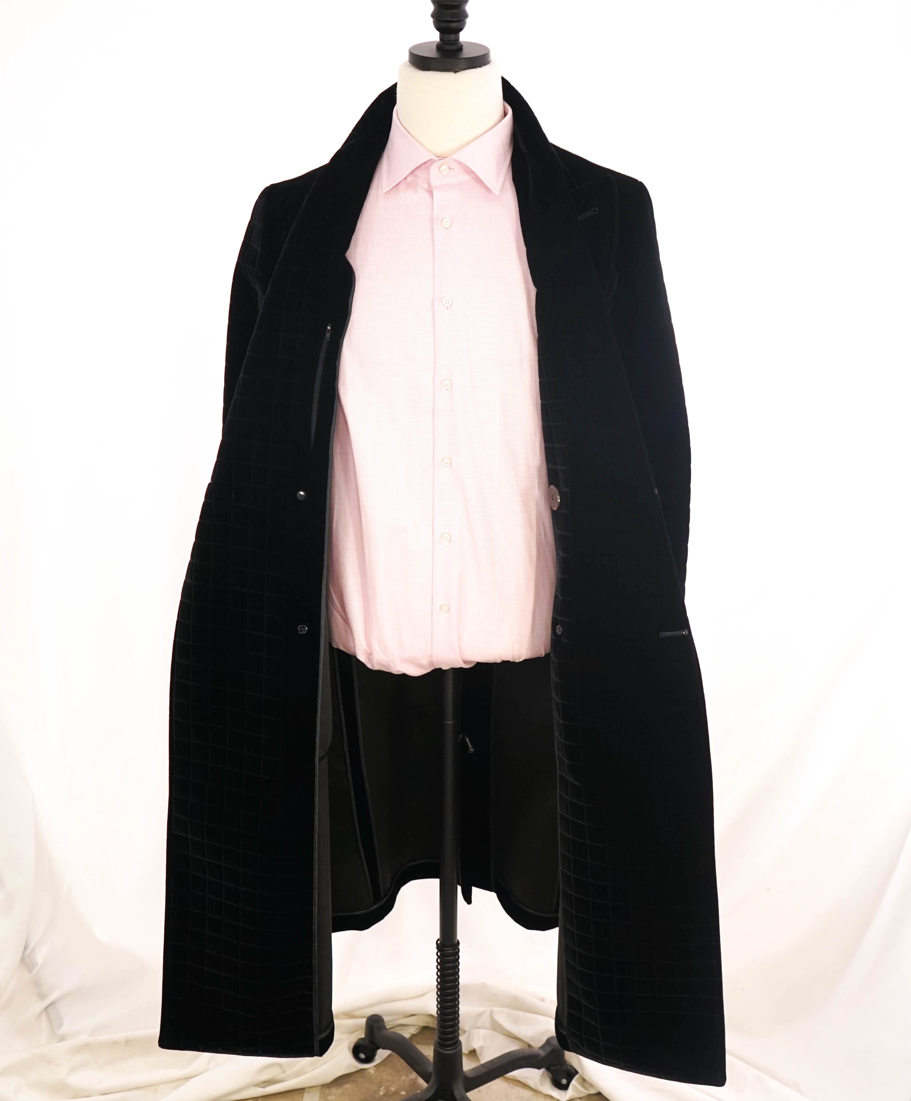 $4,250 GIORGIO ARMANI - Long Velvet Double Breasted Peak Lapel RUNWAY Coat - 38R