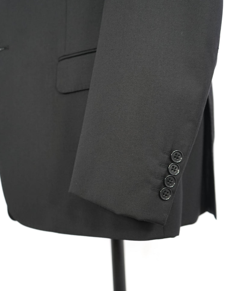 $1,995 EMPORIO ARMANI -Super 130's  “G LINE” Black 2-Btn Solid Suit - 46R