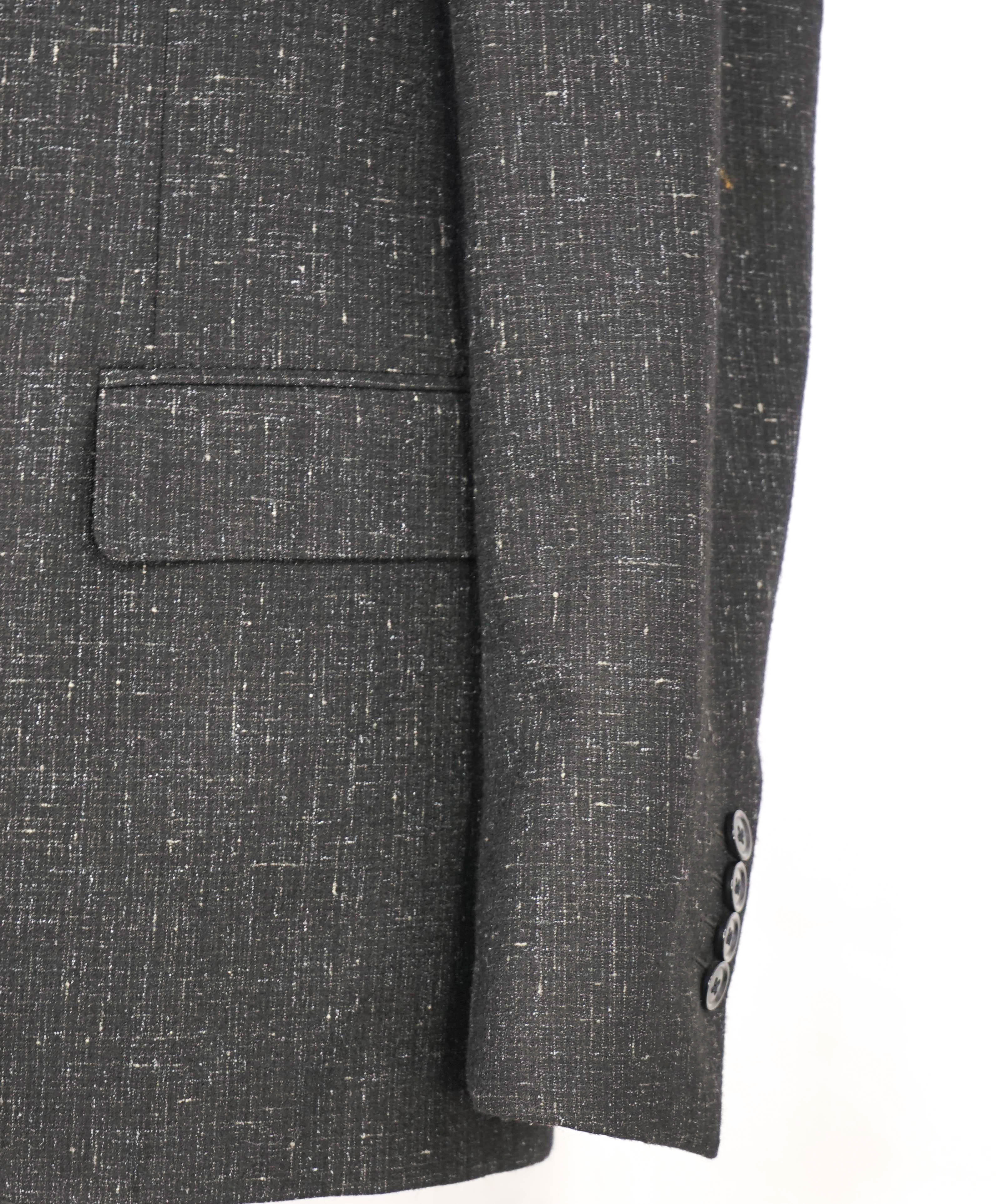 $2,795 LARDINI - Black & White Fleck Textured Wool Wide Notch Lapel Suit - 38R 35W