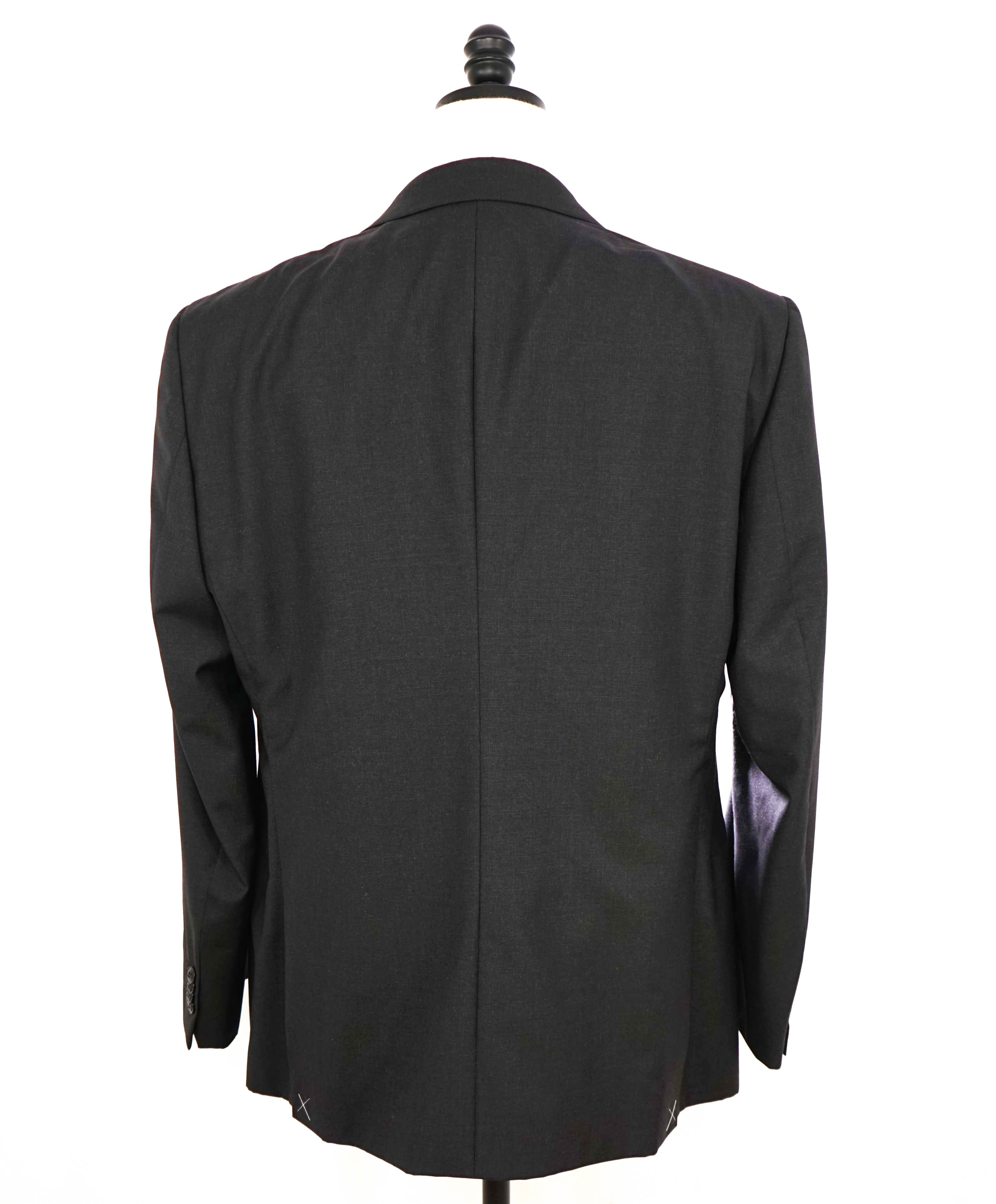 $3,795 GIORGIO ARMANI - "SOHO" Dark Gray Classic Canvassed SILK Suit - 46R