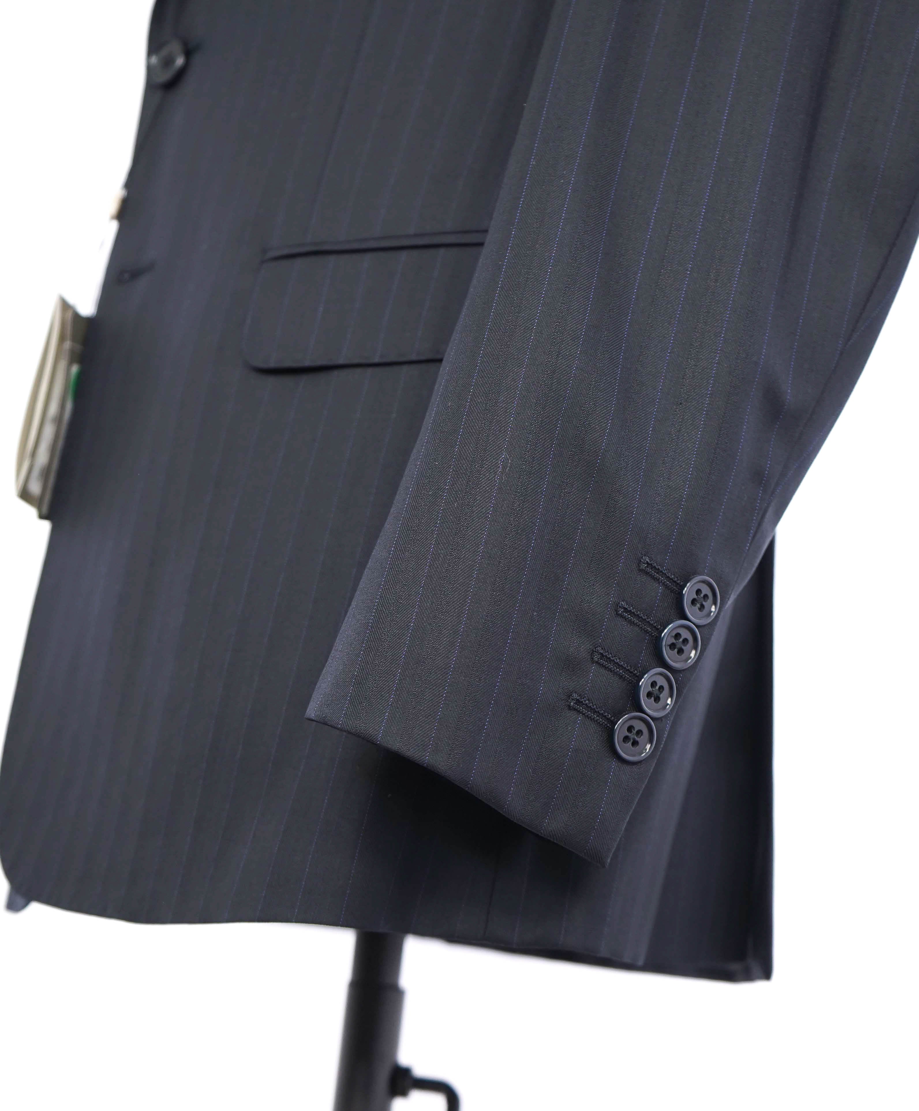 $1,895 ARMANI COLLEZIONI - Blue Striped *G LINE* Notch Lapel Suit - 38R