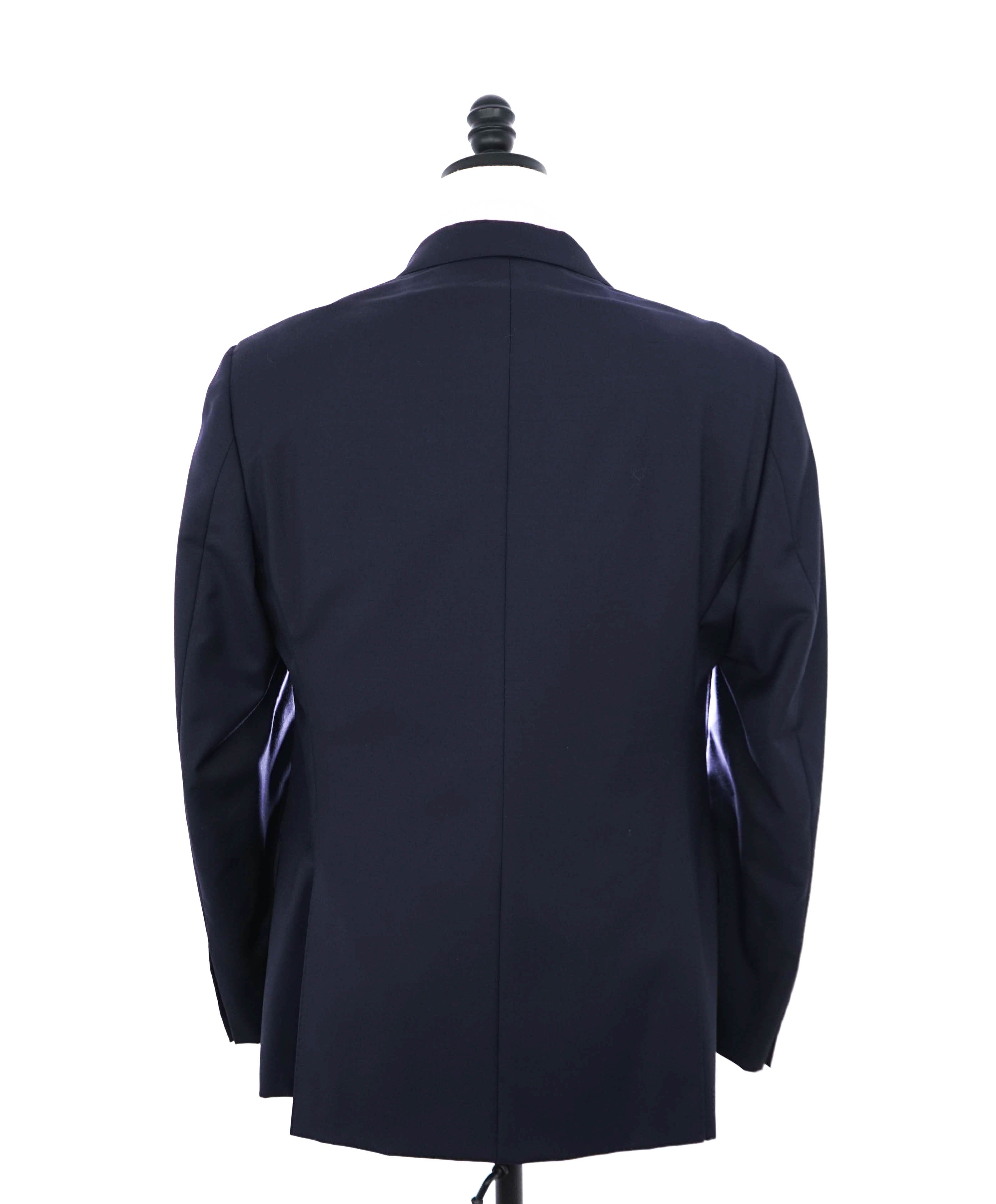 $1,995 EMPORIO ARMANI -Super 130's  “G LINE” Navy Suit - 40R 36W