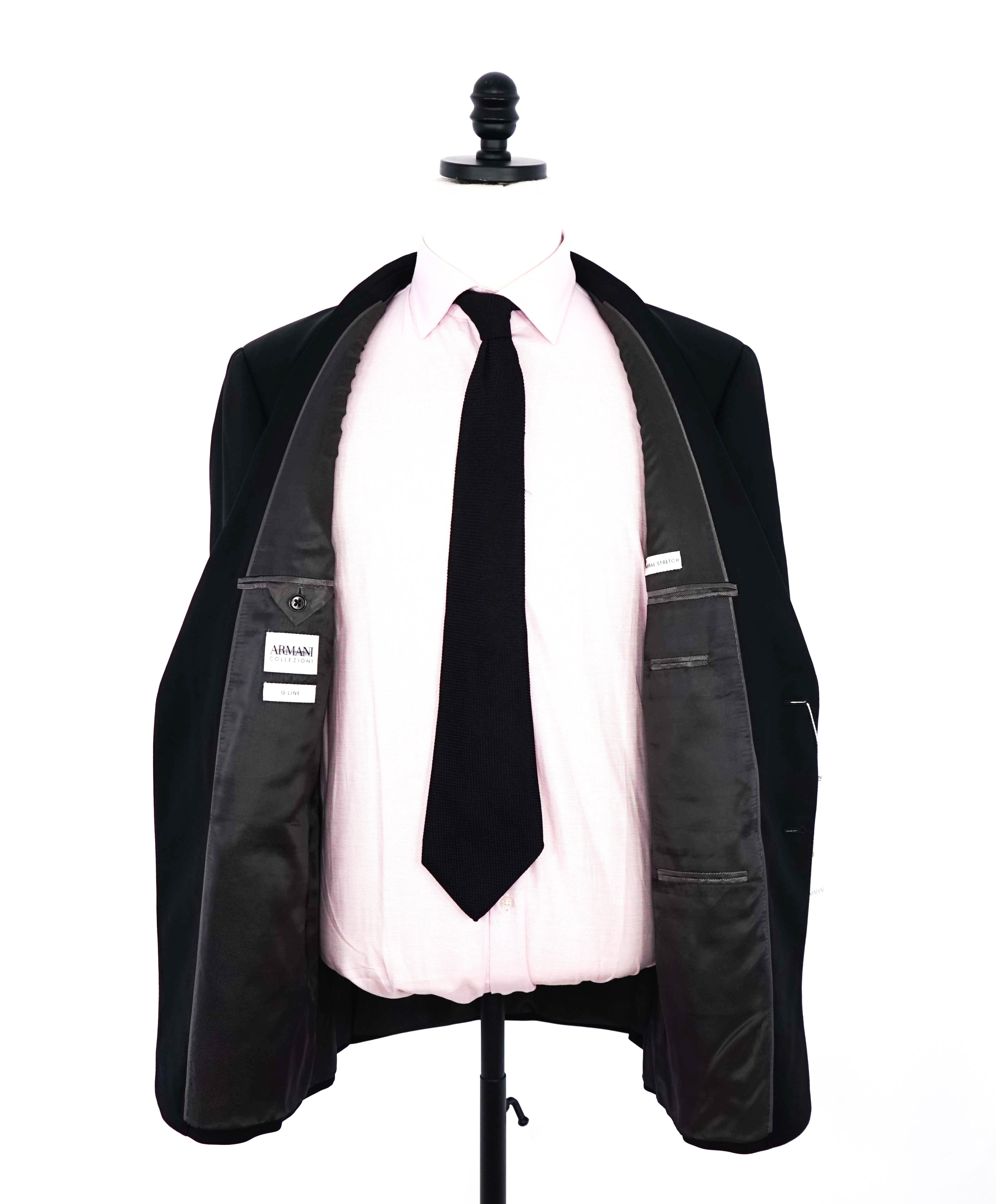 $1,995 ARMANI COLLEZIONI - "G Line" Black "Natural Stretch" Suit - 42R 37W