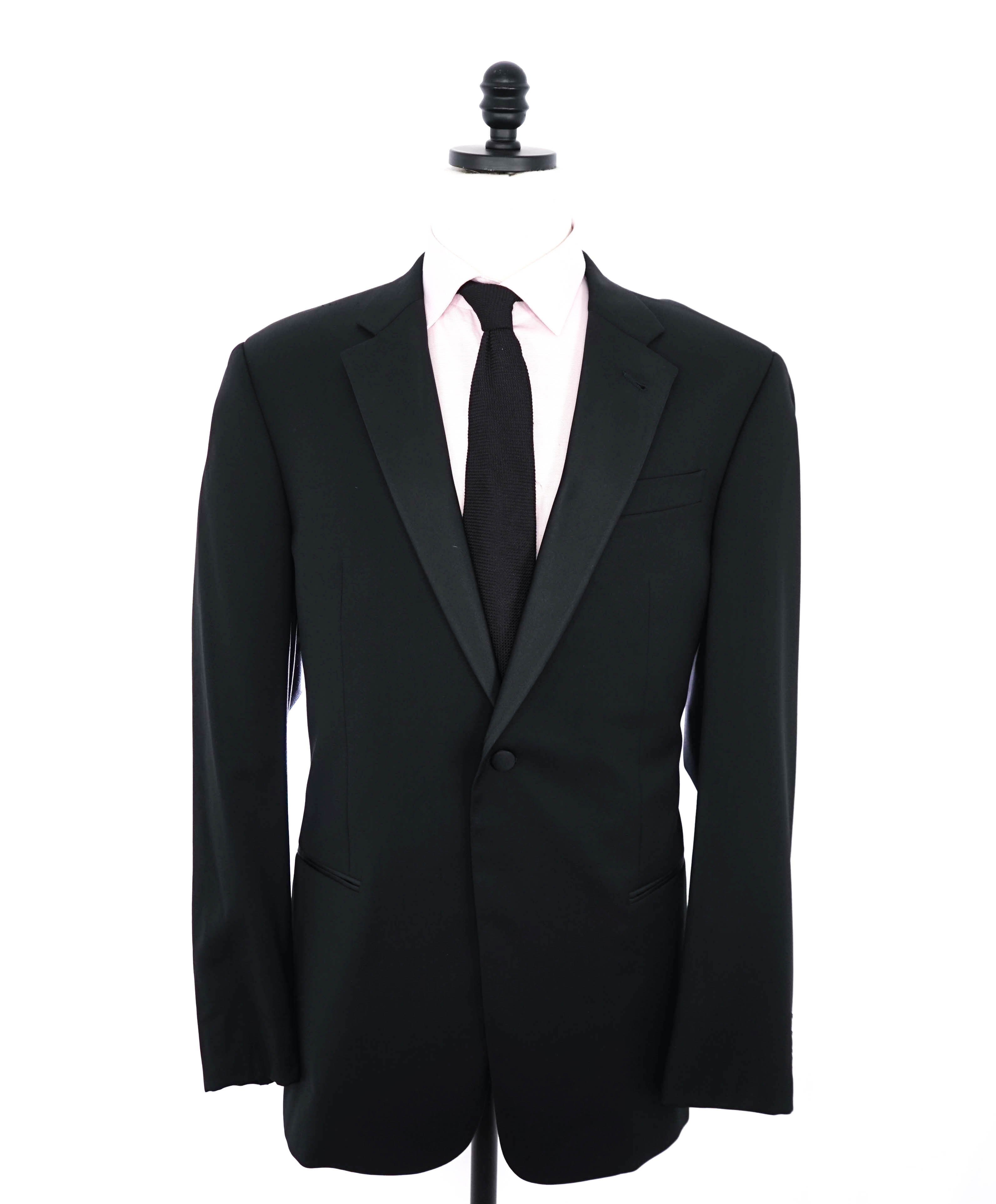 $2,095 ARMANI COLLEZIONI - “G LINE” 1-Button Notch Lapel Tuxedo Suit - 46L 40W