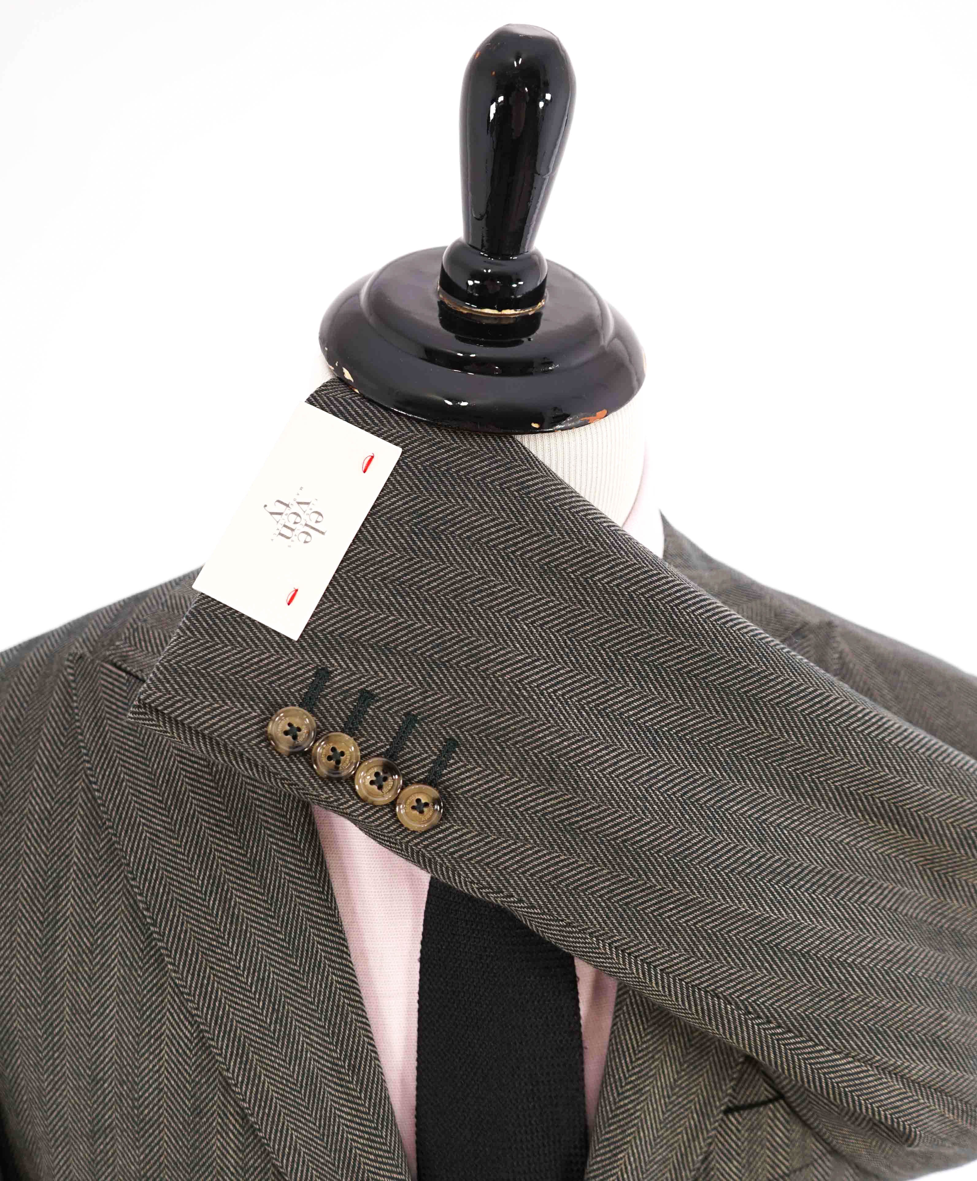 $1,395 ELEVENTY - Green Herringbone Peak Lapel Blazer - 46 (56 EU)