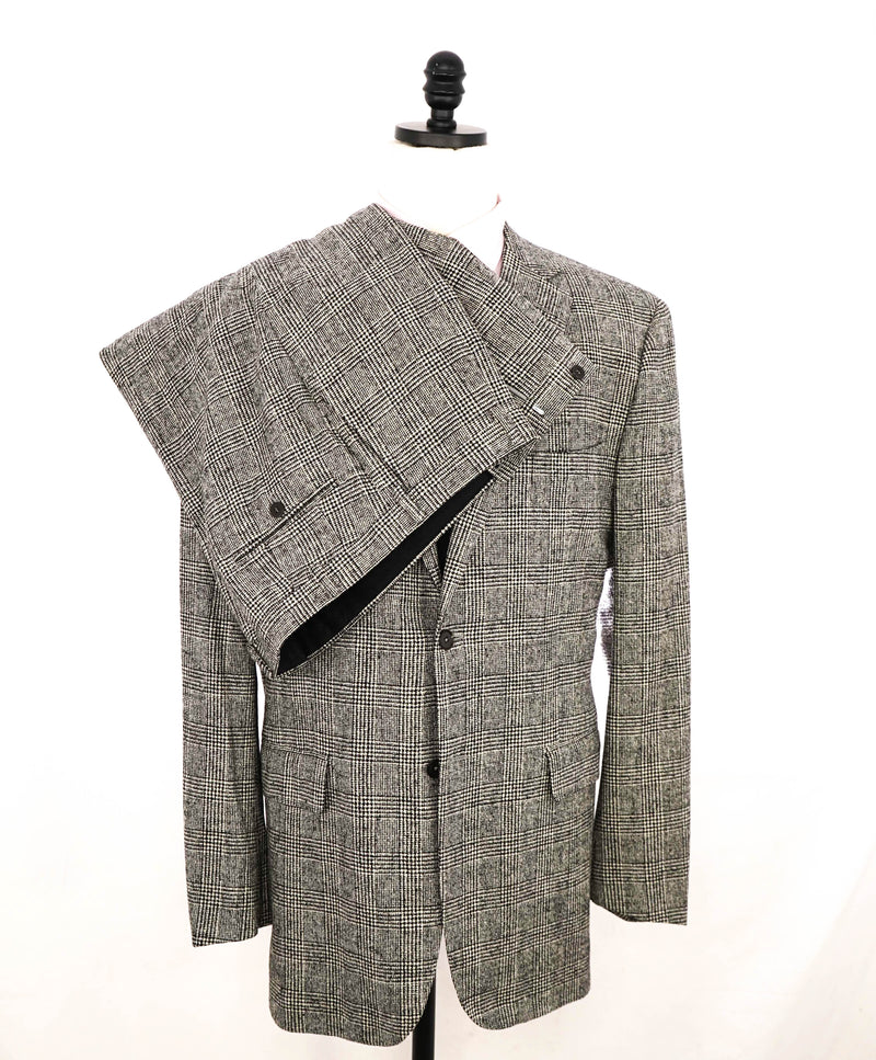 $4,000 ISAIA - Black & White Prince of Wales Check Wool Classic Suit - 46L