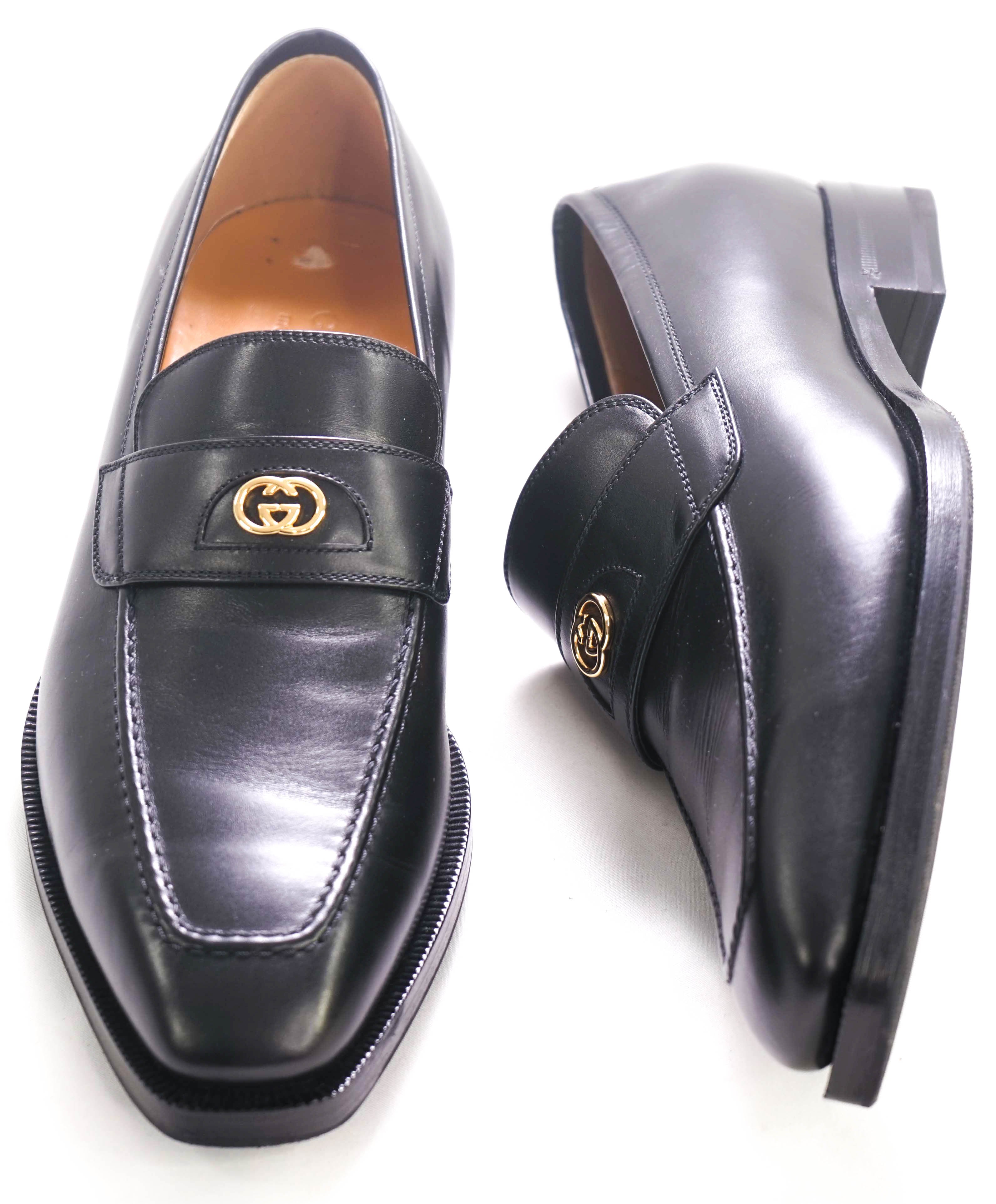 $1,050 GUCCI - "INTERLOCKING GG" Black Detail Leather Loafers - 8US (7.5G)