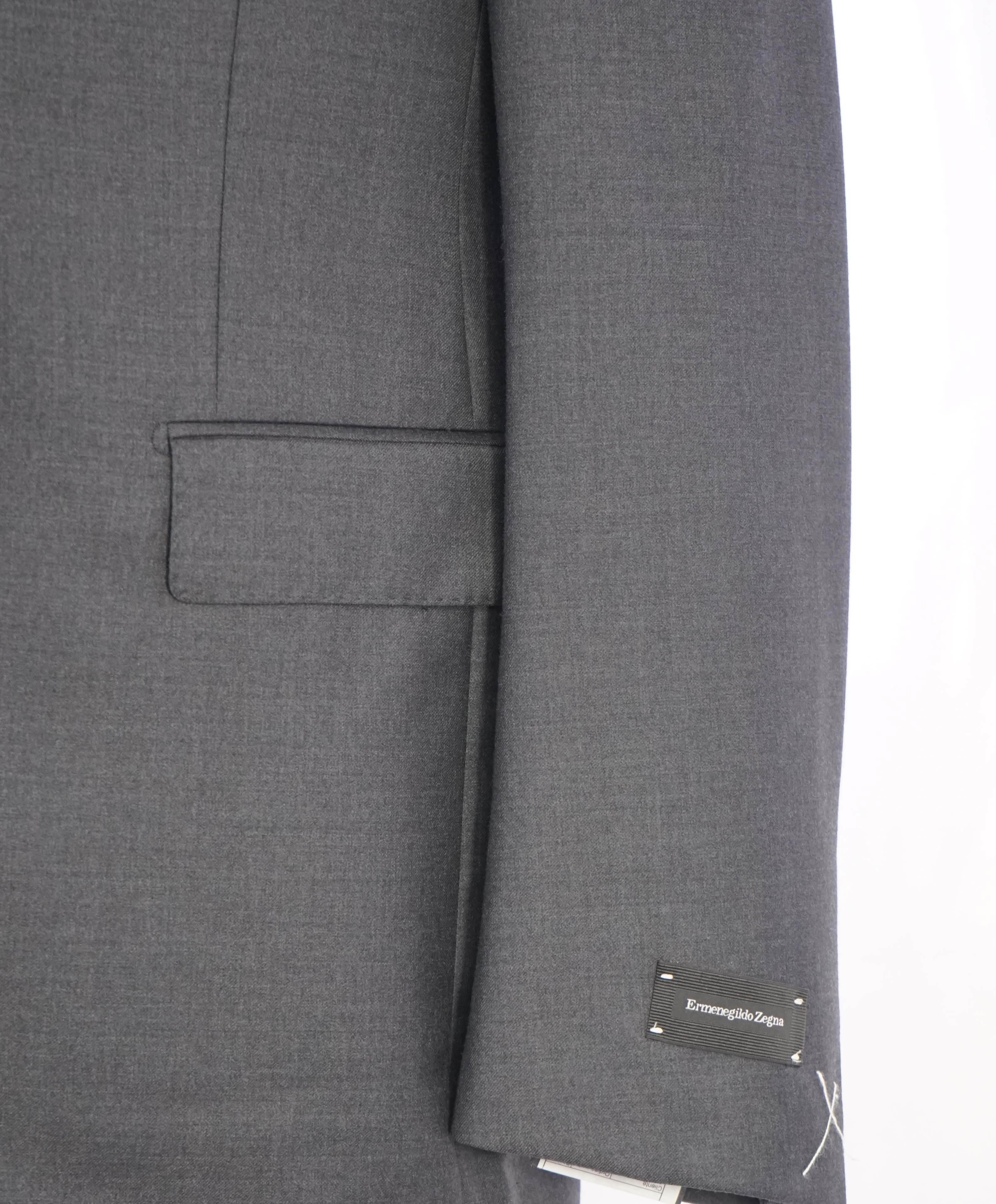 $3,250 ERMENEGILDO ZEGNA - "TROFEO"  Solid Gray Blazer - 40S