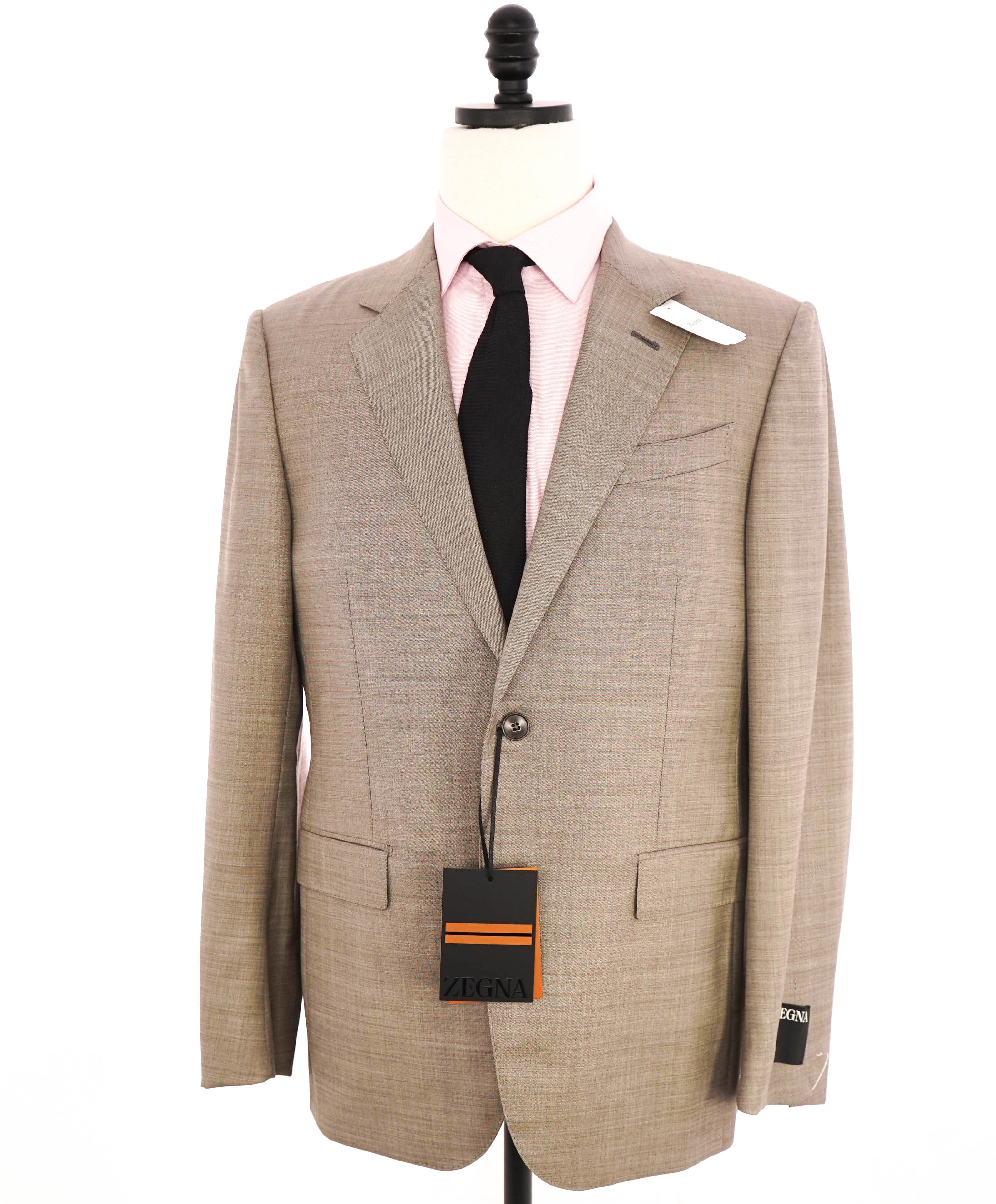 $2,895 ZEGNA - ERMENEGILDO “MultiSeason” Neutral Blazer- 40R