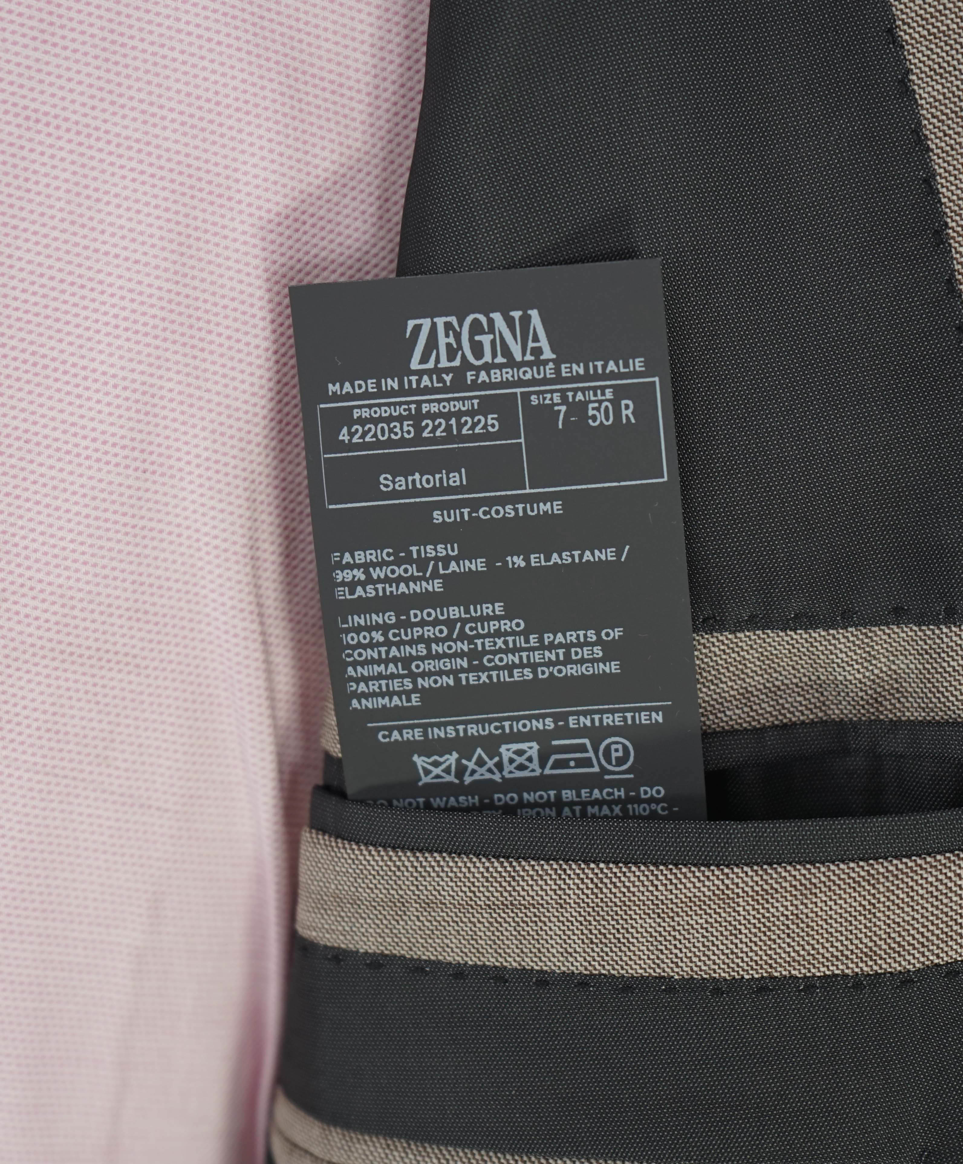 $2,895 ZEGNA - ERMENEGILDO “MultiSeason” Neutral Blazer- 40R